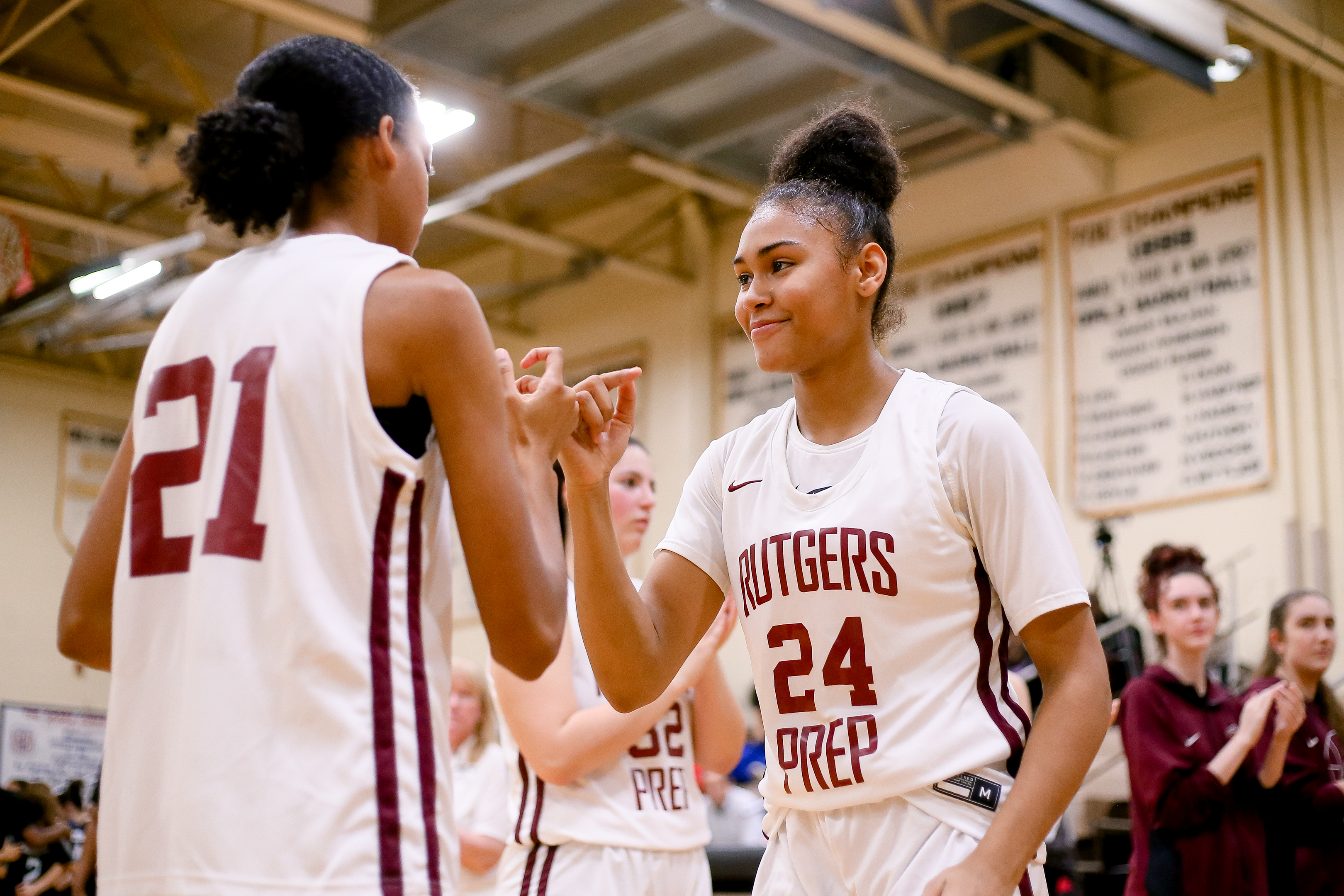 Girls' basketball recruiting: Kiyomi McMiller is a top prospect with lofty  goals