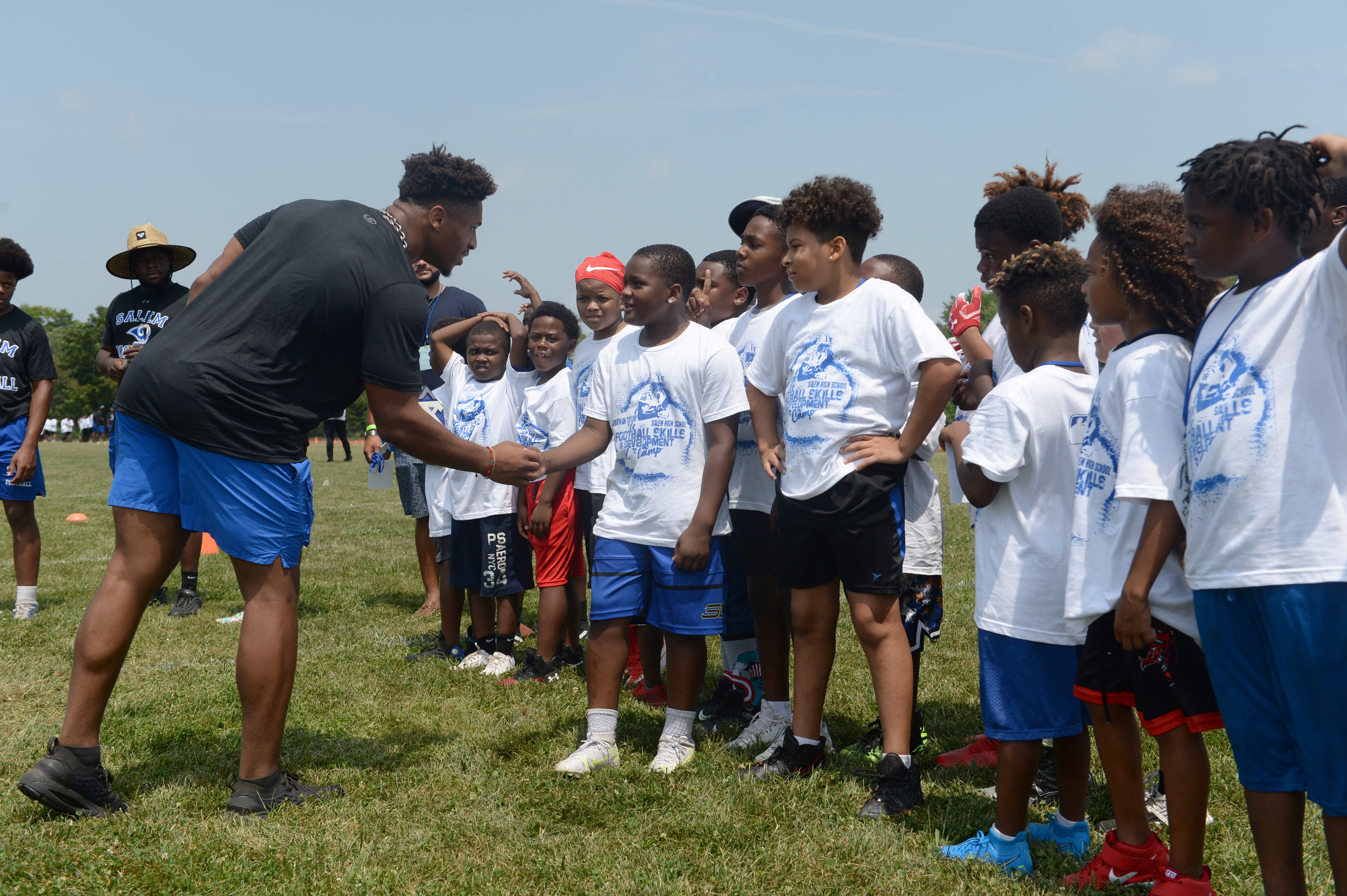 NFL star Jonathan Taylor returns to South Jersey for his annual youth  football camp 