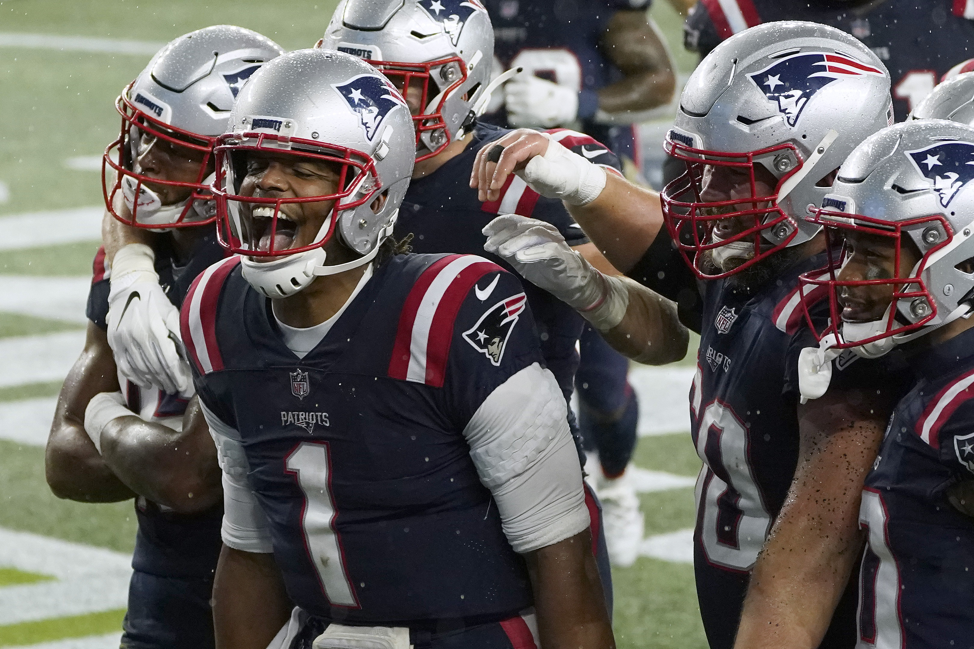 Patriots vs. Ravens score: New England upsets Baltimore in the rain for  second straight win 