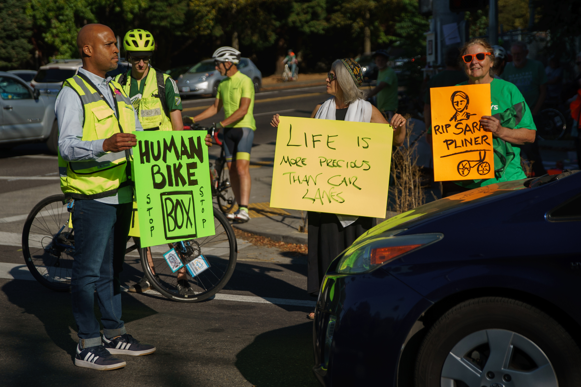 Oregon traffic fatalities decline in 2022, but pedestrian deaths spike