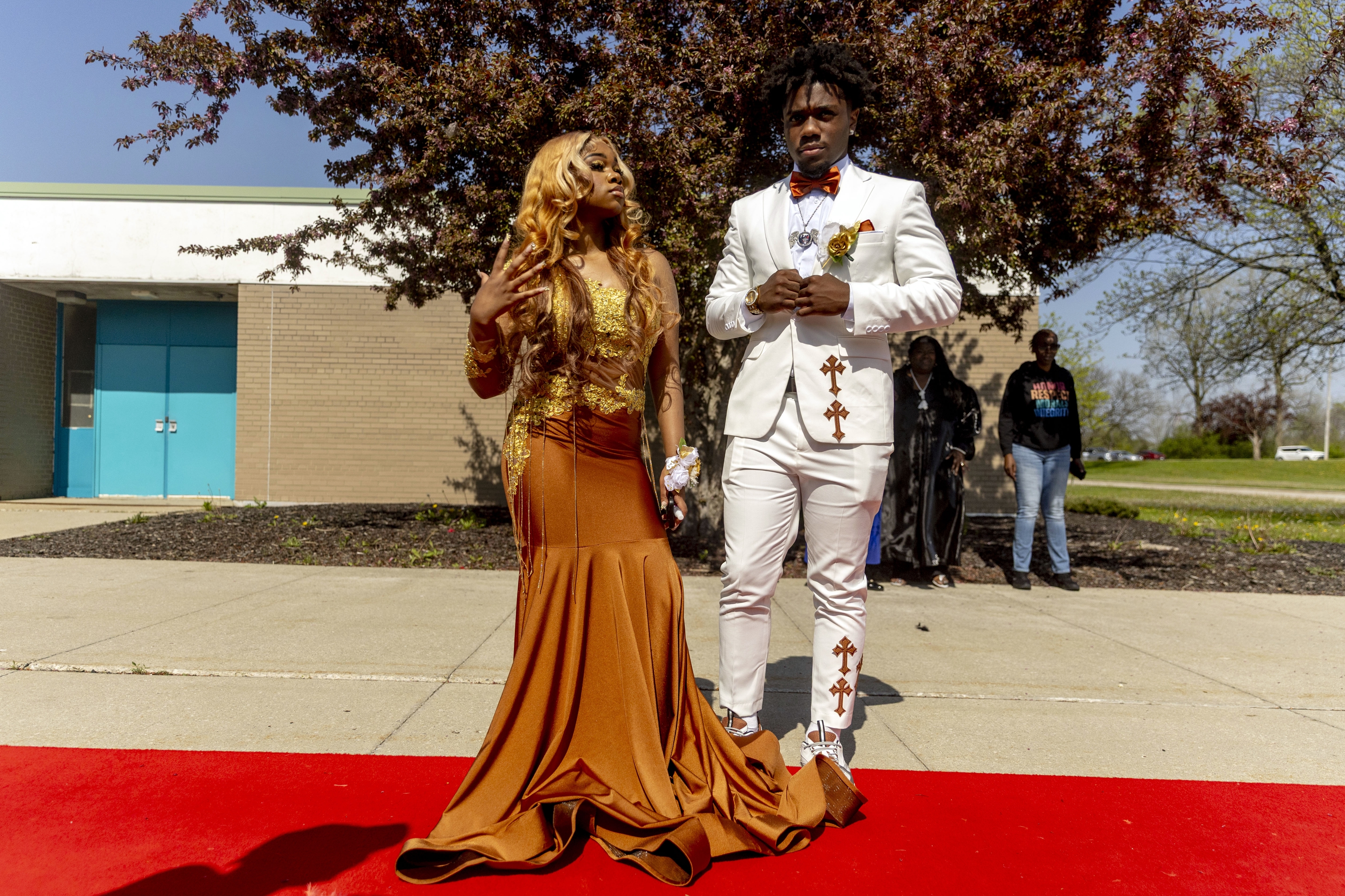 Flint stuns on red carpet ahead of prom on Detroit Princess