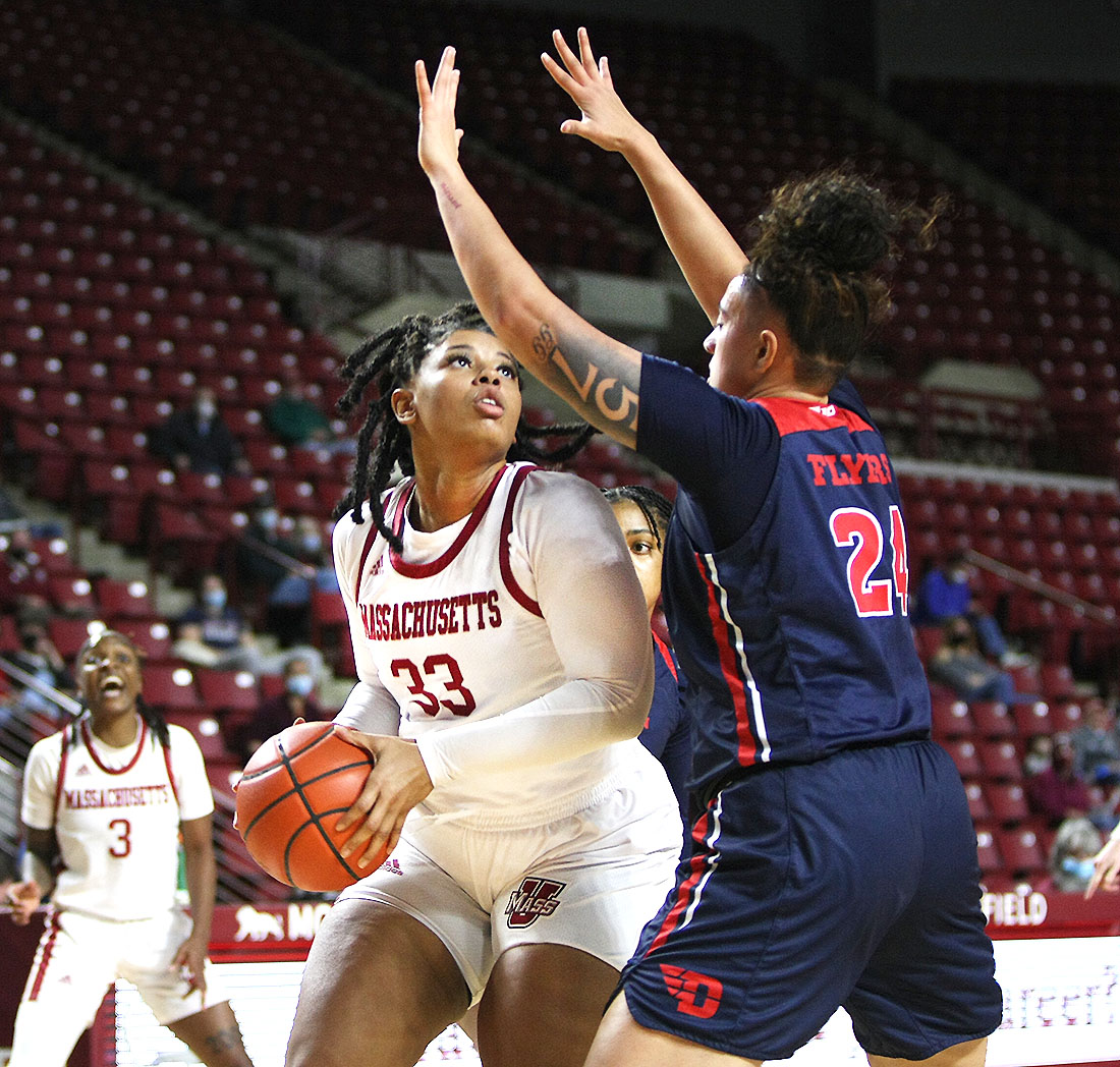 UMass Women's Basketball vs Dayton 1/19/22 - masslive.com