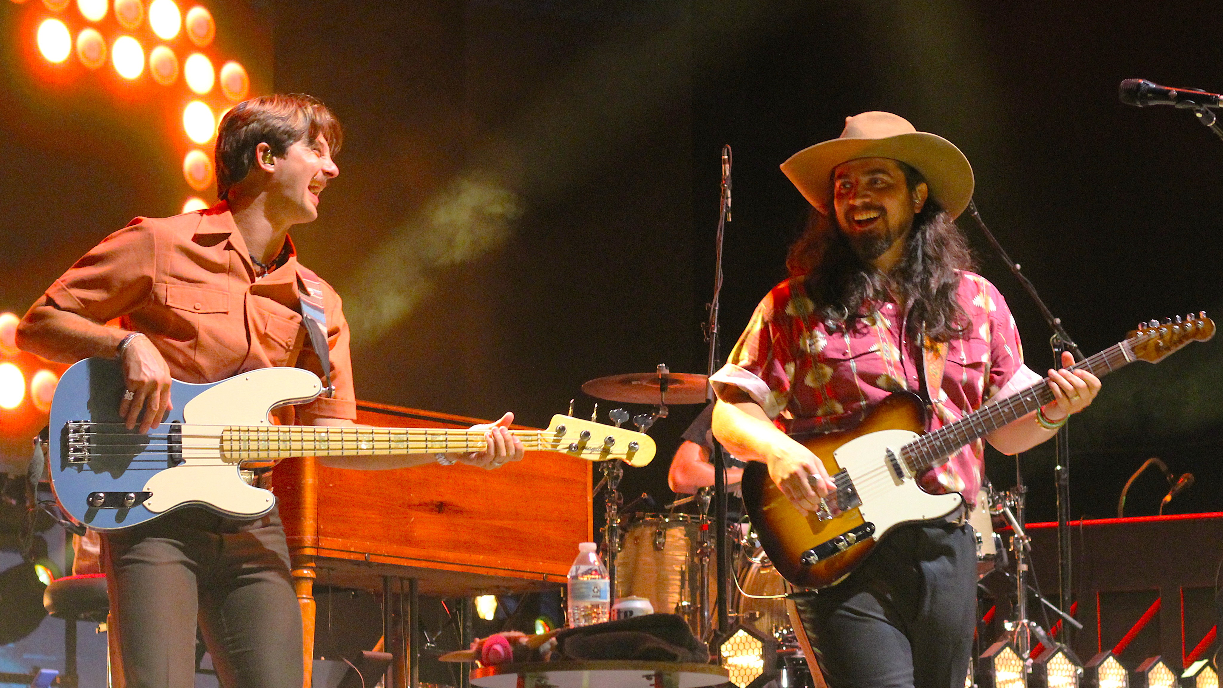 Absolutely nuts:' Alabama rockers open 3-night amphitheater stand