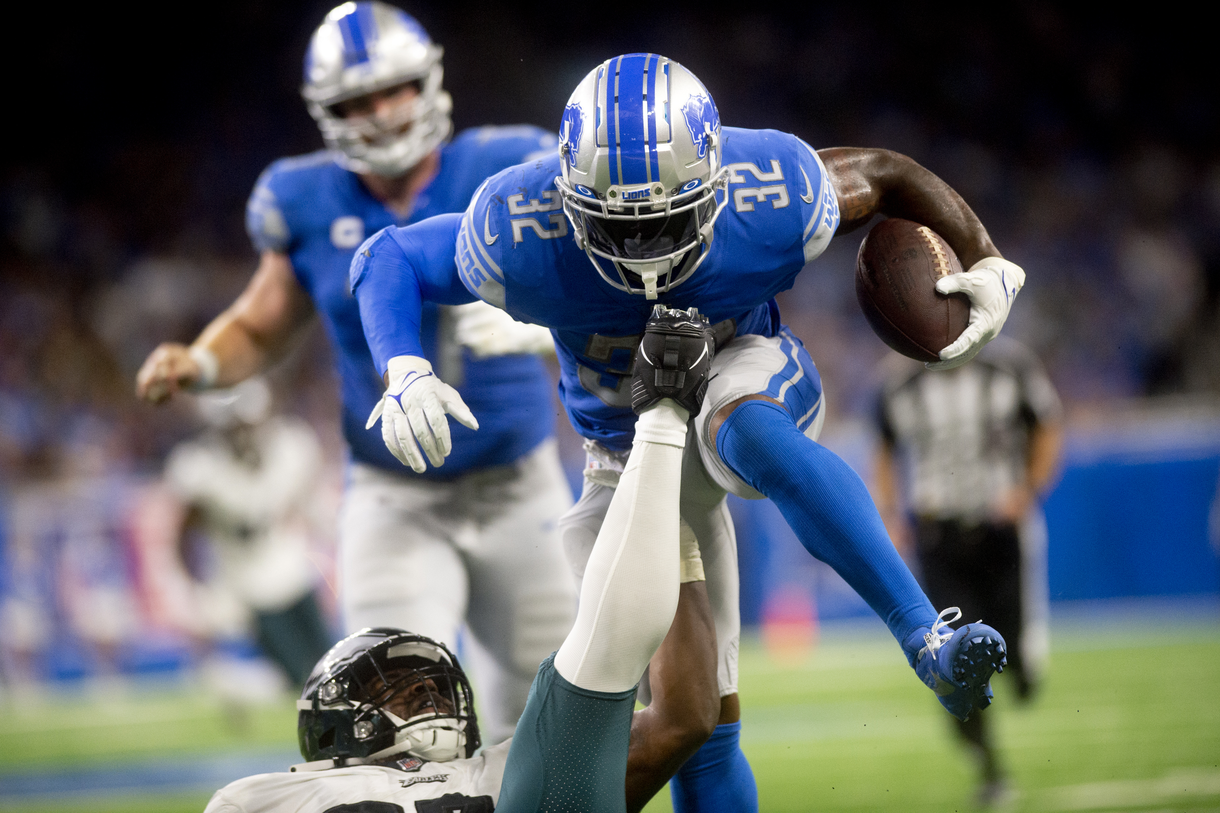 Report: Detroit Lions trade RB D'Andre Swift to Eagles for draft  compensation 