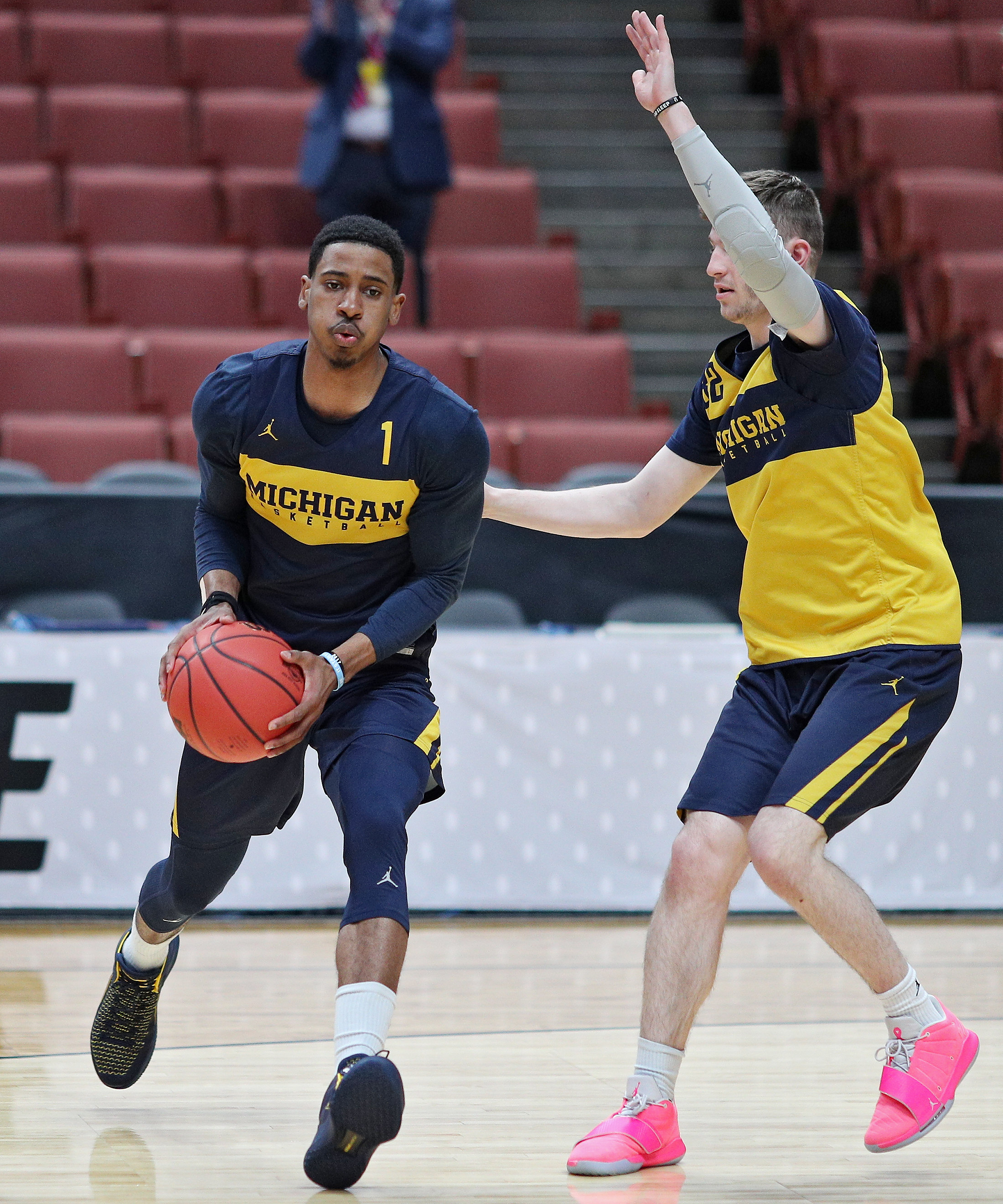 Pink shoes orders michigan basketball 2019