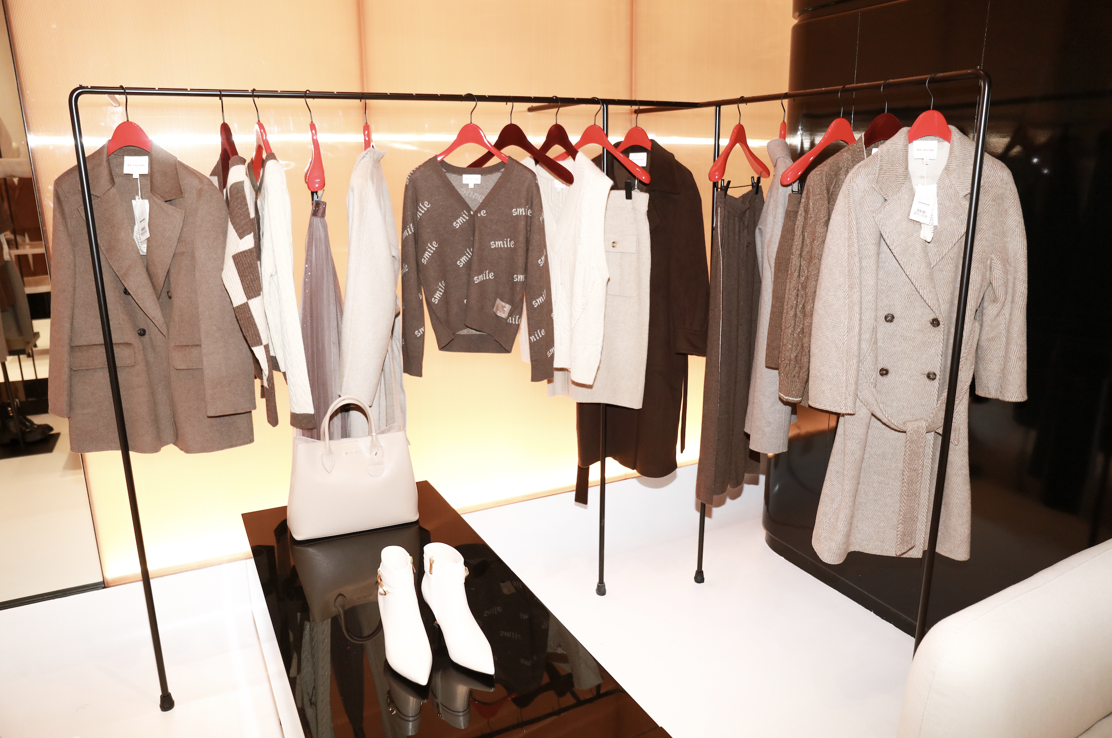 Chinese fashion brand opens its first U.S. store at American Dream 