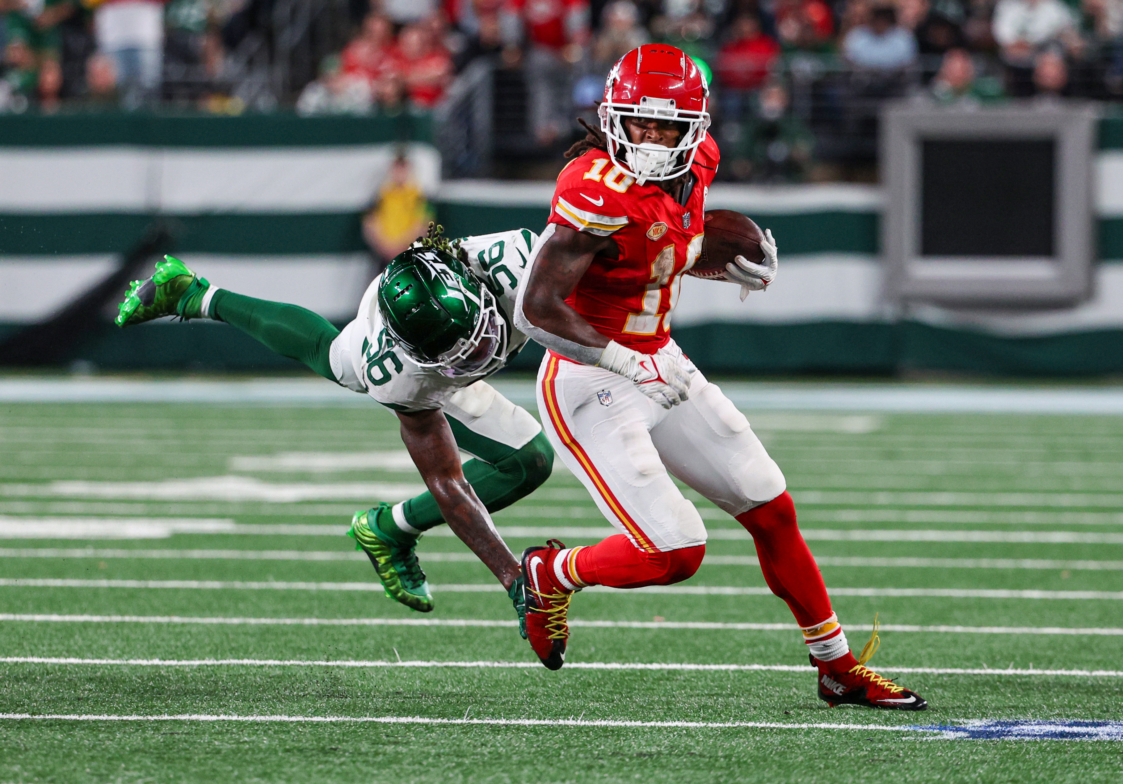 New York Jets linebacker Quincy Williams (56) runs against the New