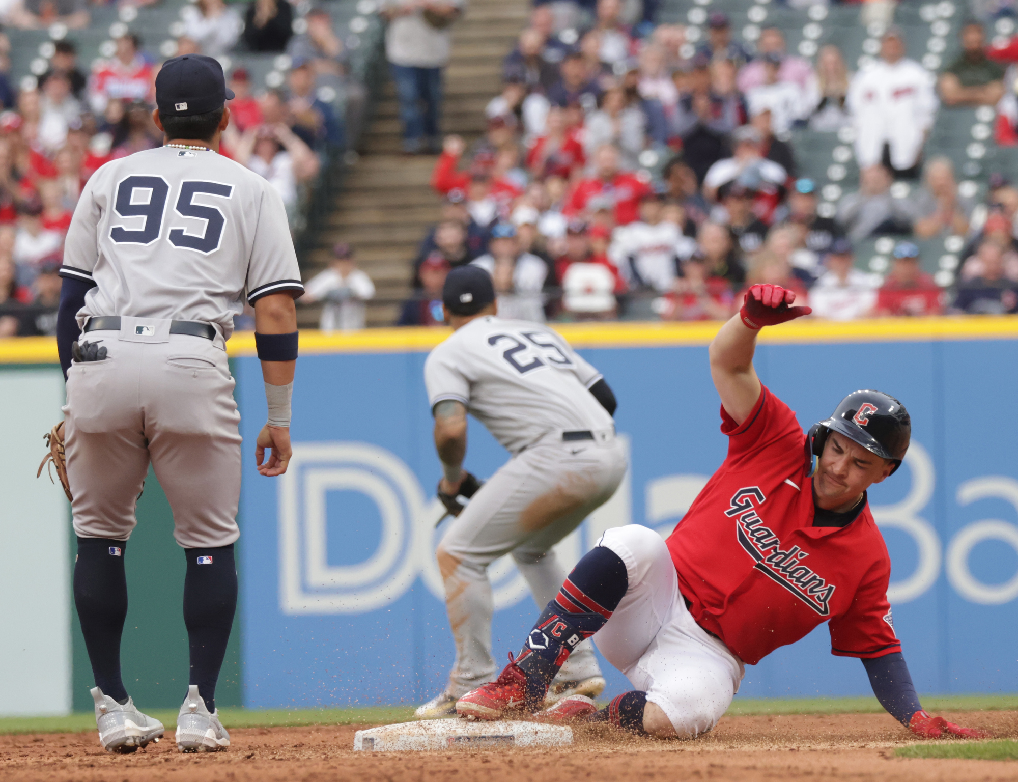 Mike Zunino homers, Hunter Gaddis dominates White Sox in 3-0 Guardians  victory 