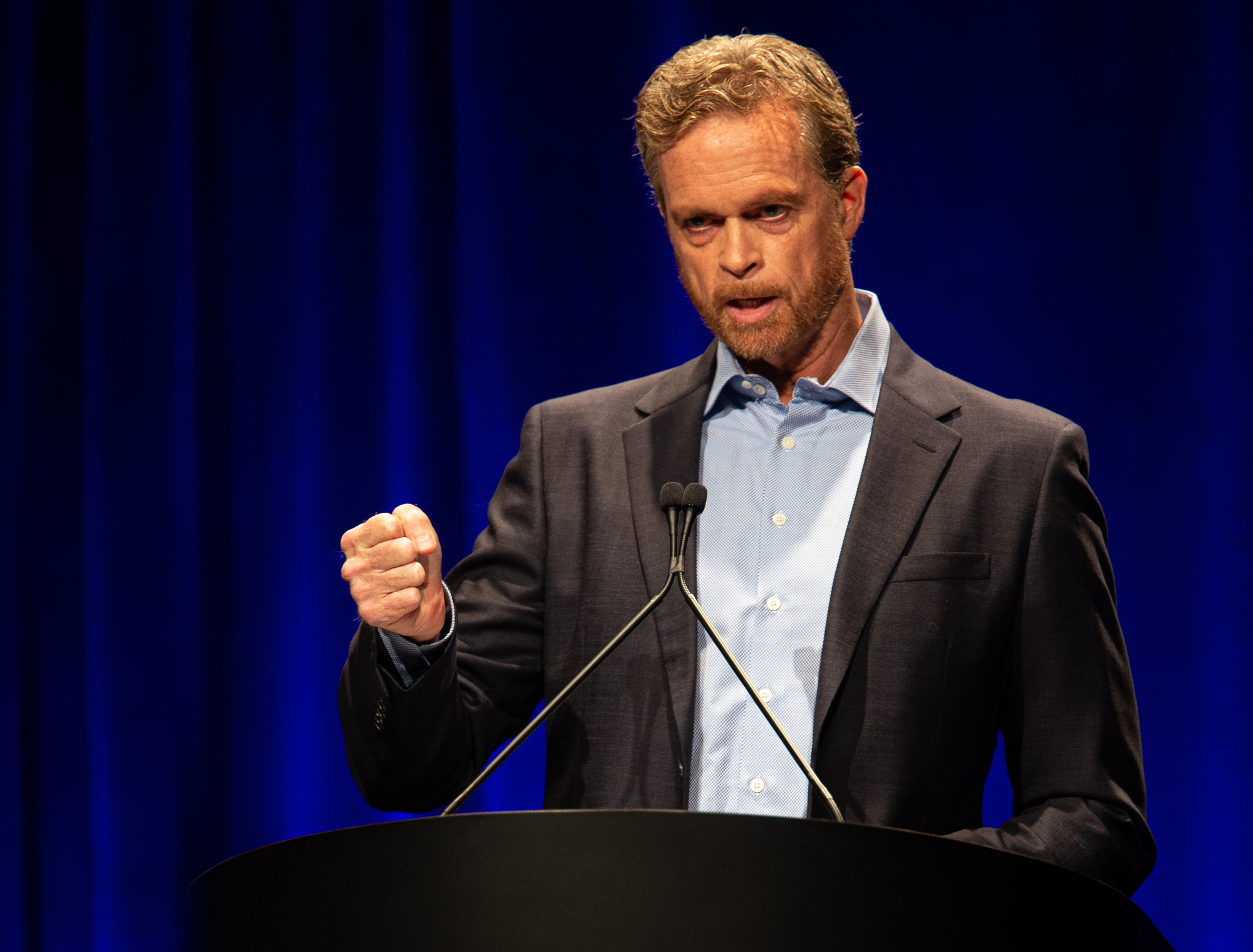 Nike CEO Mark Parker to call it quits company sales jobs more than doubled under his 13 year tenure oregonlive