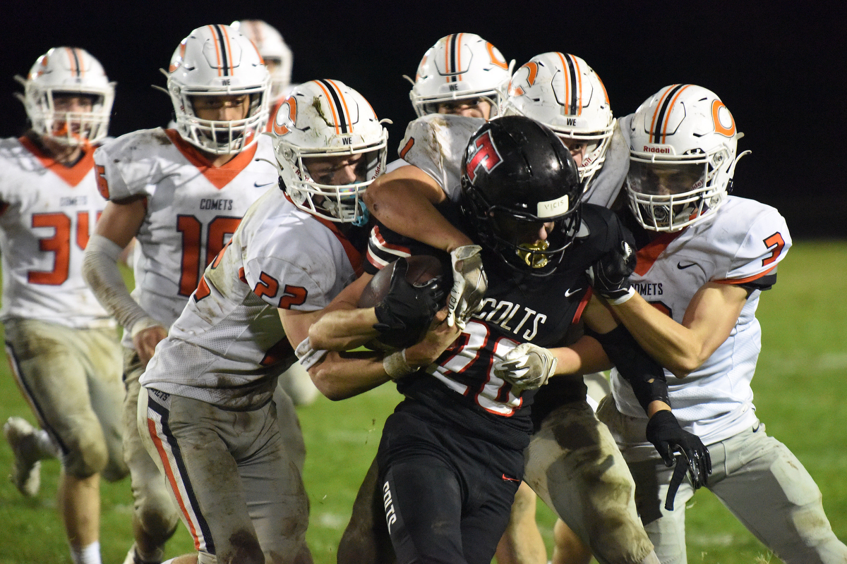 Oregon high school football: Crater Comets at Thurston Colts ...