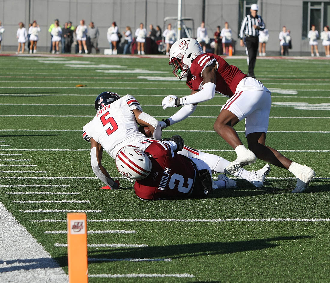 UMass Football Vs Liberty 10/8/22 - Masslive.com