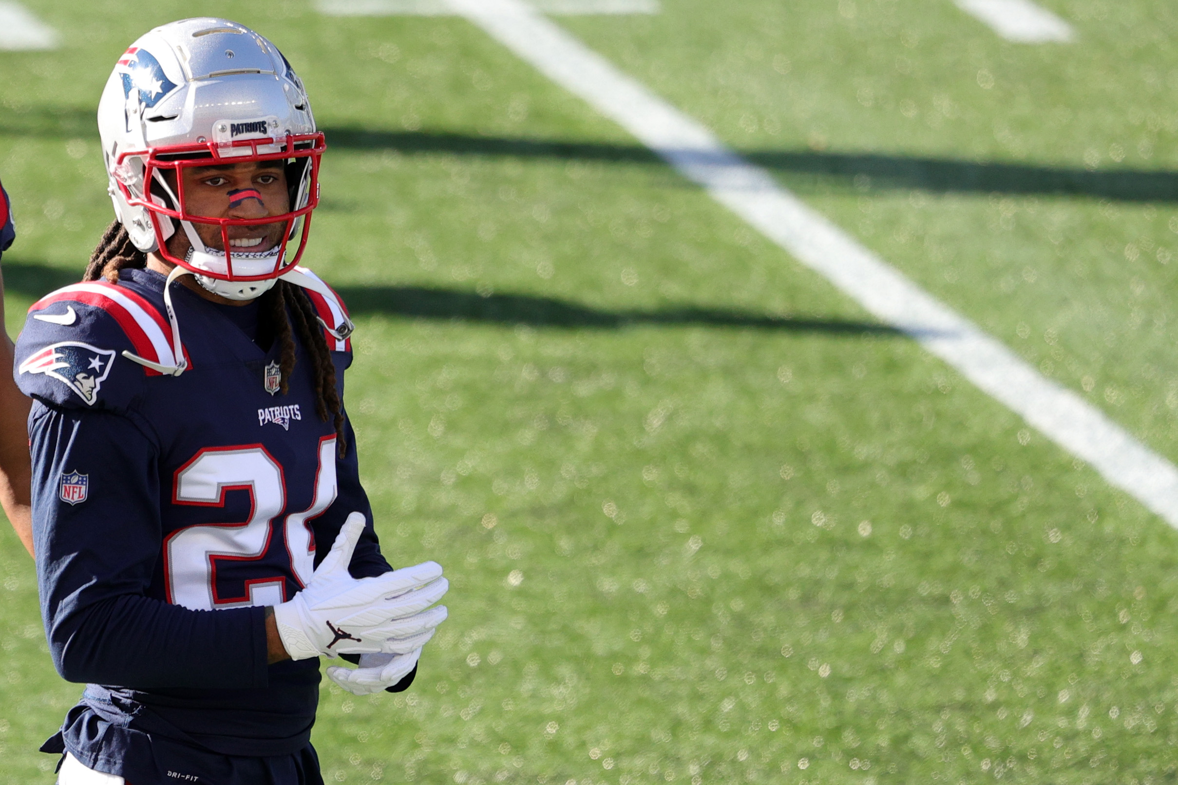 In deleted tweet, Patriots' Stephon Gilmore hints at dissatisfaction with  contract - The Boston Globe