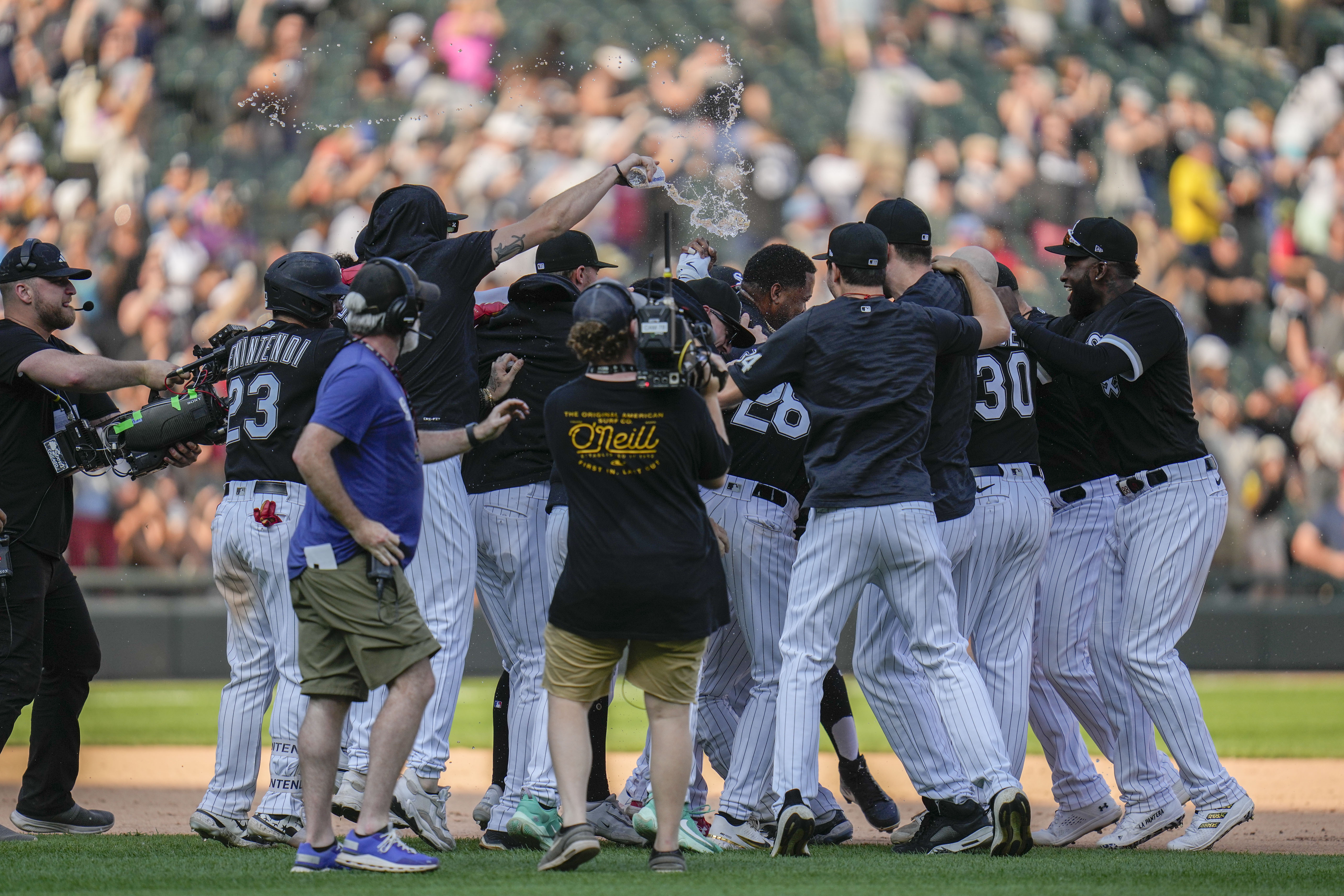 White Sox rookie Zach Remillard ties game in ninth, wins it in