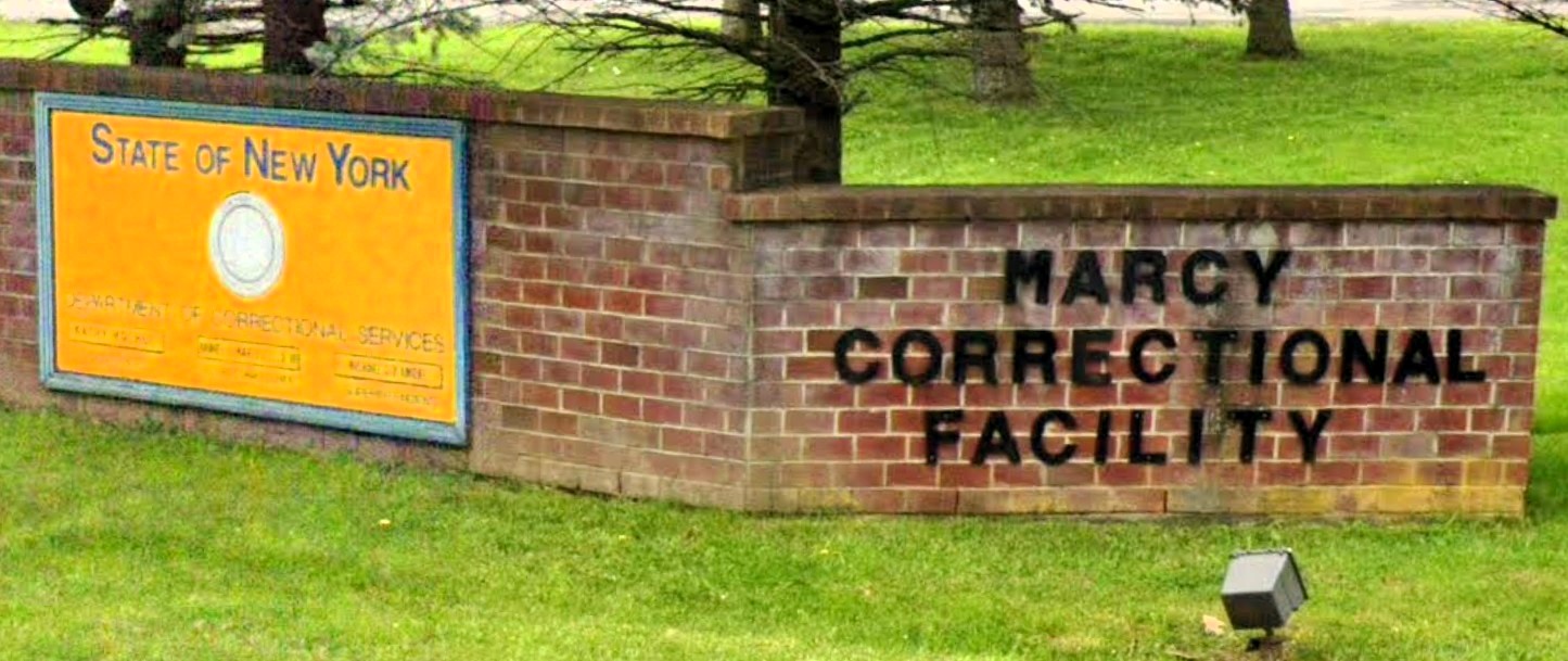 NY lawmaker calls for closure of prison where guards brutally