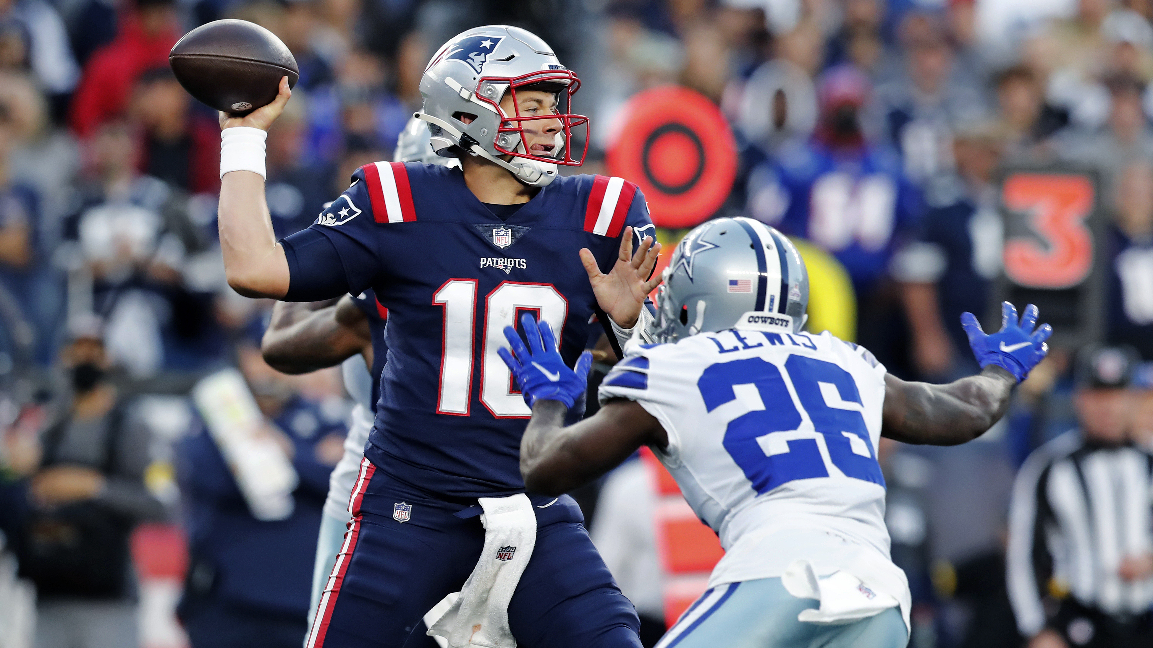 Randy Gregory: Patriots line couldn't block Cowboys, David Andrews was  dirty 