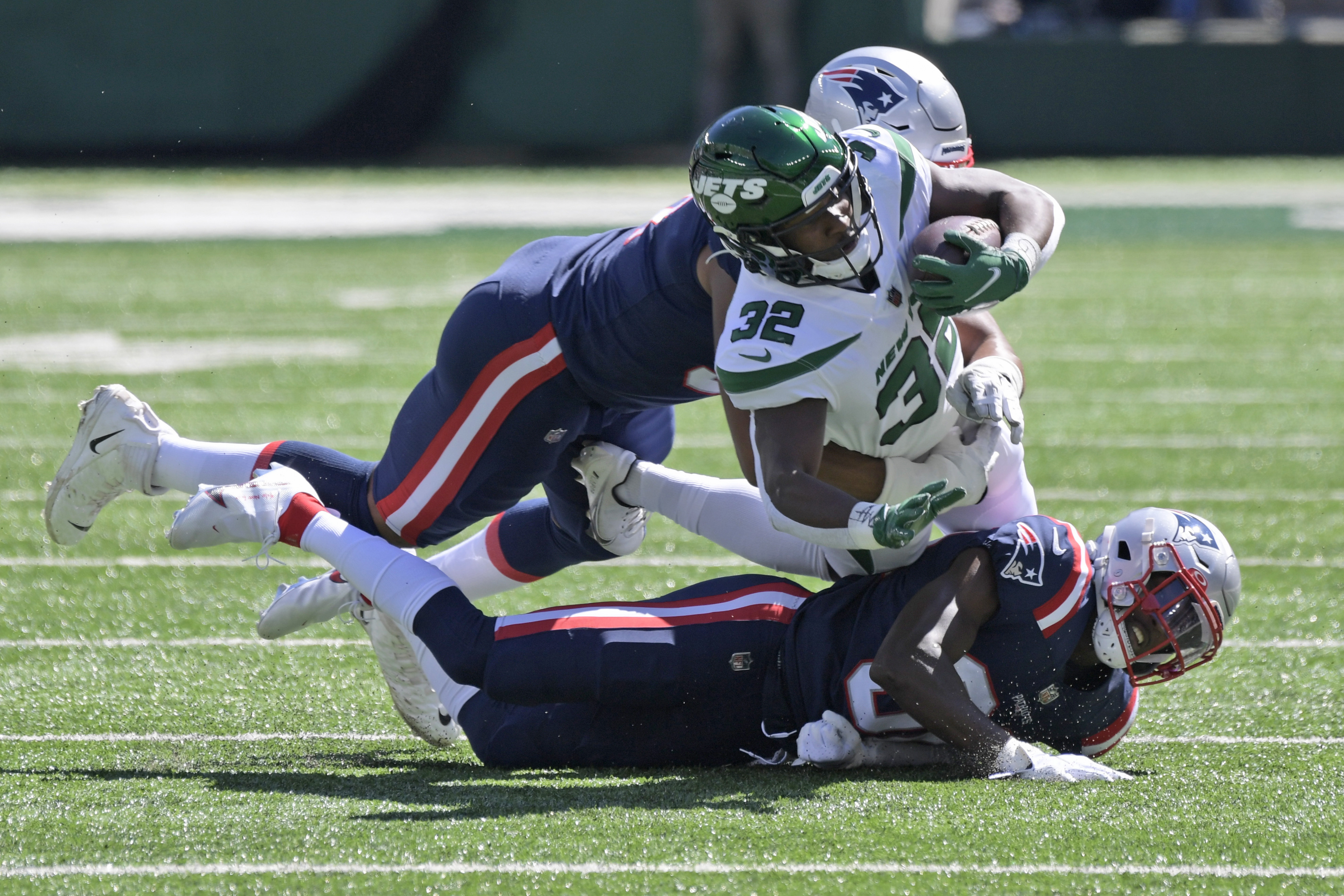 Jets DB Michael Carter II Embracing the 'Baby 'Backer' Role