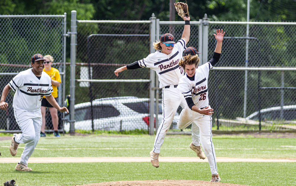 District 3 Class 4A baseball championship East Pennsboro vs