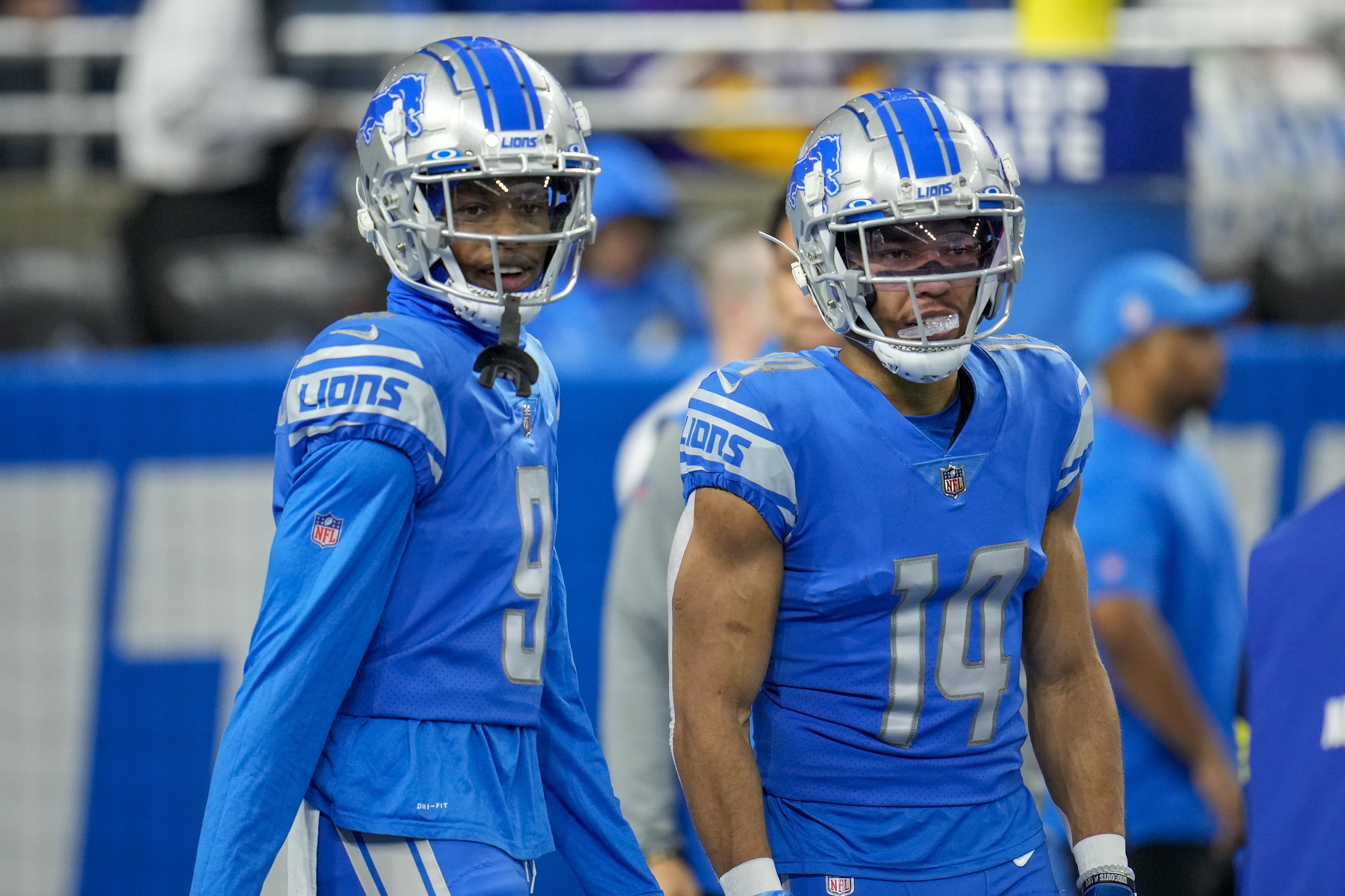 Lions keep playoff dreams alive with 34-23 win over Vikings: Live updates  recap 