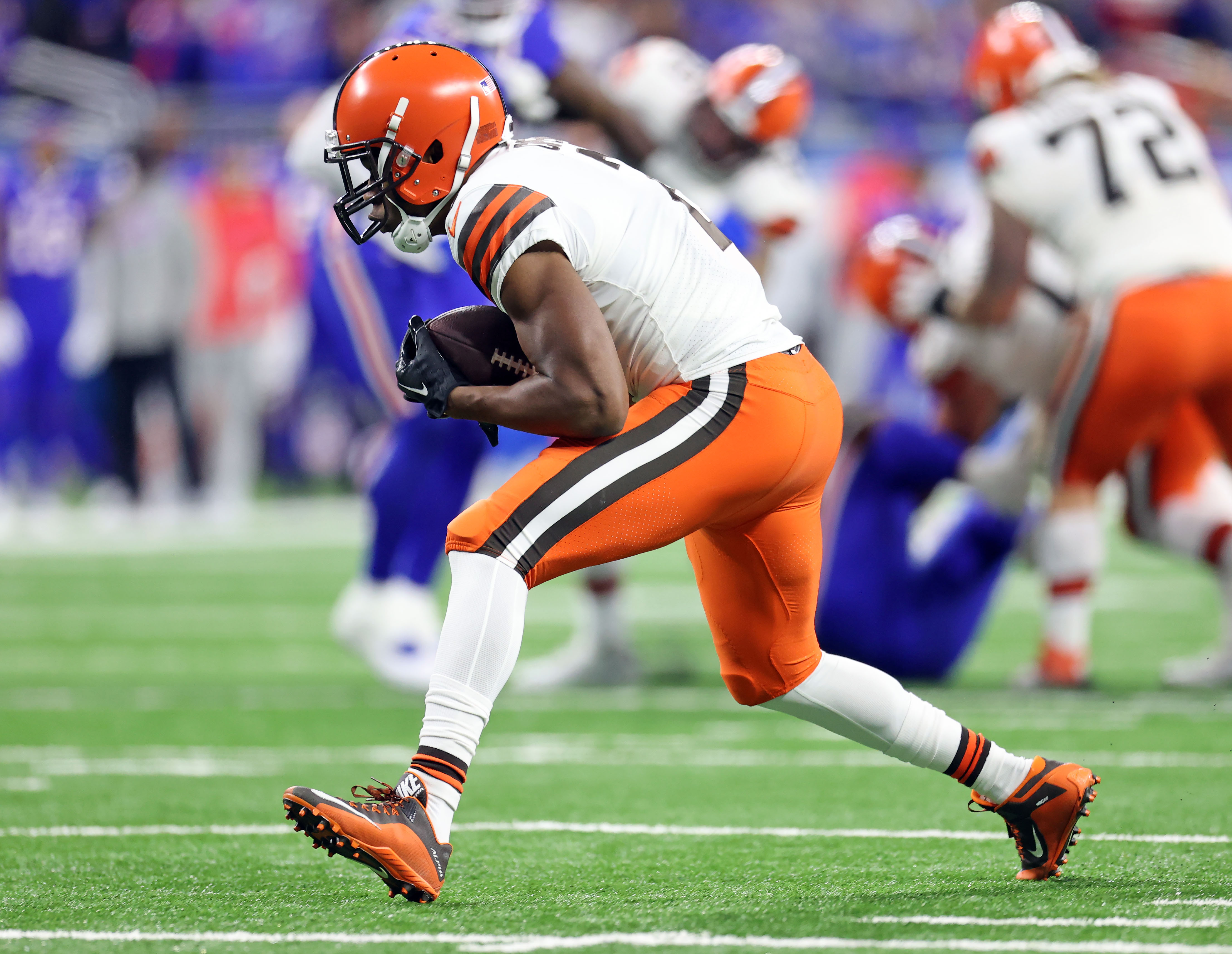 What a kick in the pants: Cleveland Browns bungle final attempt at win,  suffer 13-12 loss to lowly St. Louis Rams 