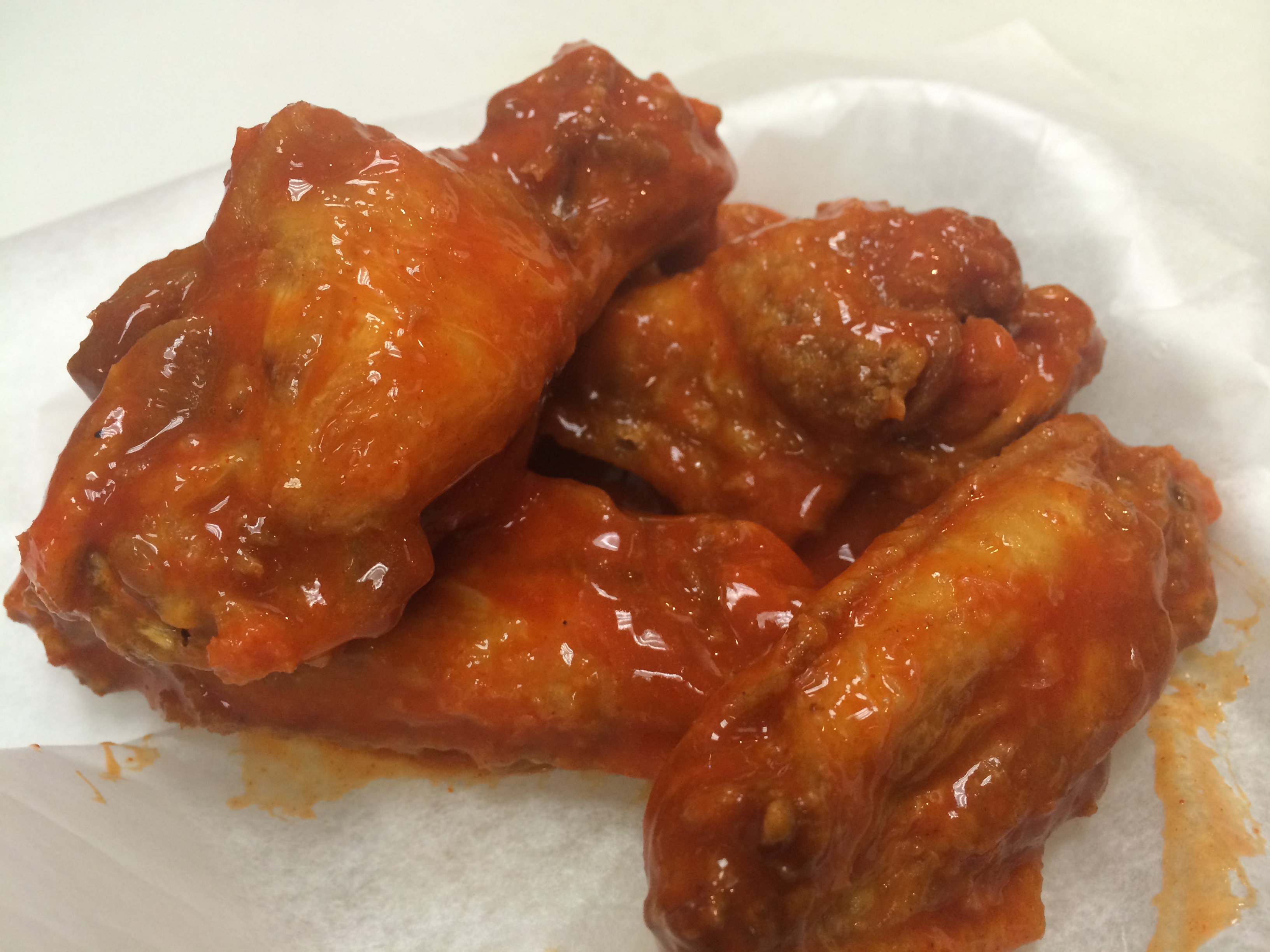 It's .99 Wings + The NFL Games at Daiq's All Day & Night Every