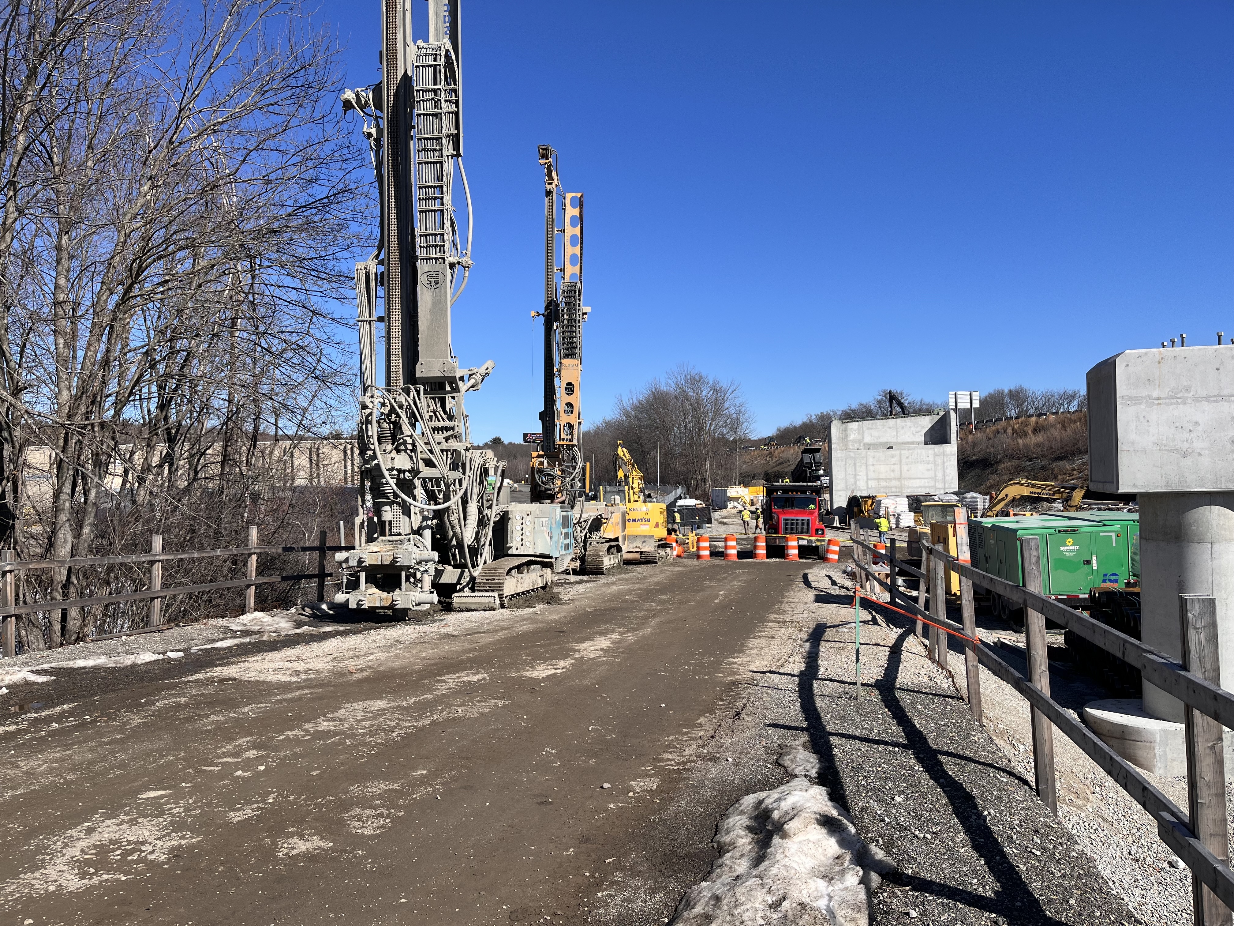 Major' sinkhole risk prompts Mass. Pike westbound closure