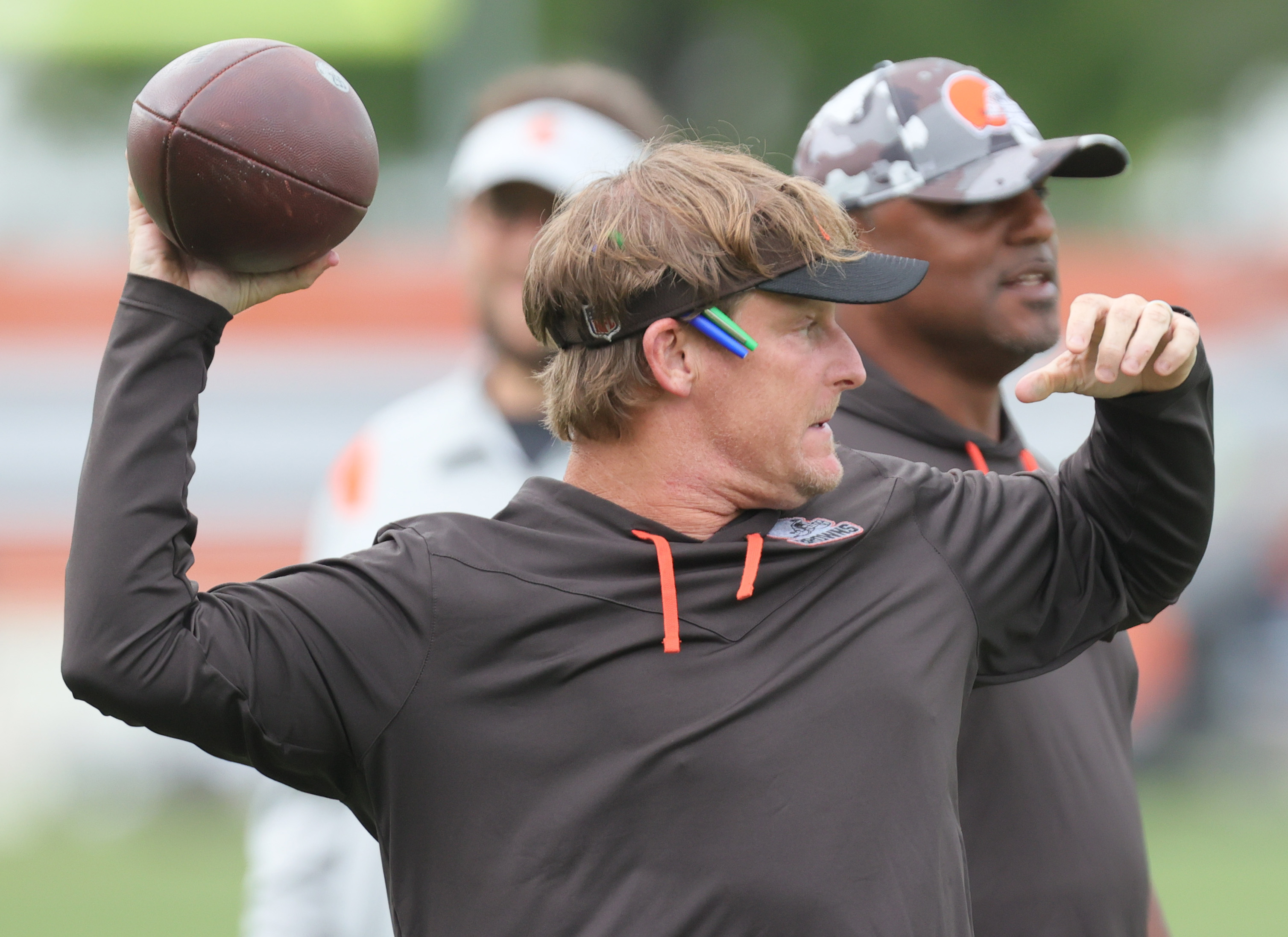 Cleveland Browns Daily – Linebackers coach Jason Tarver joins on