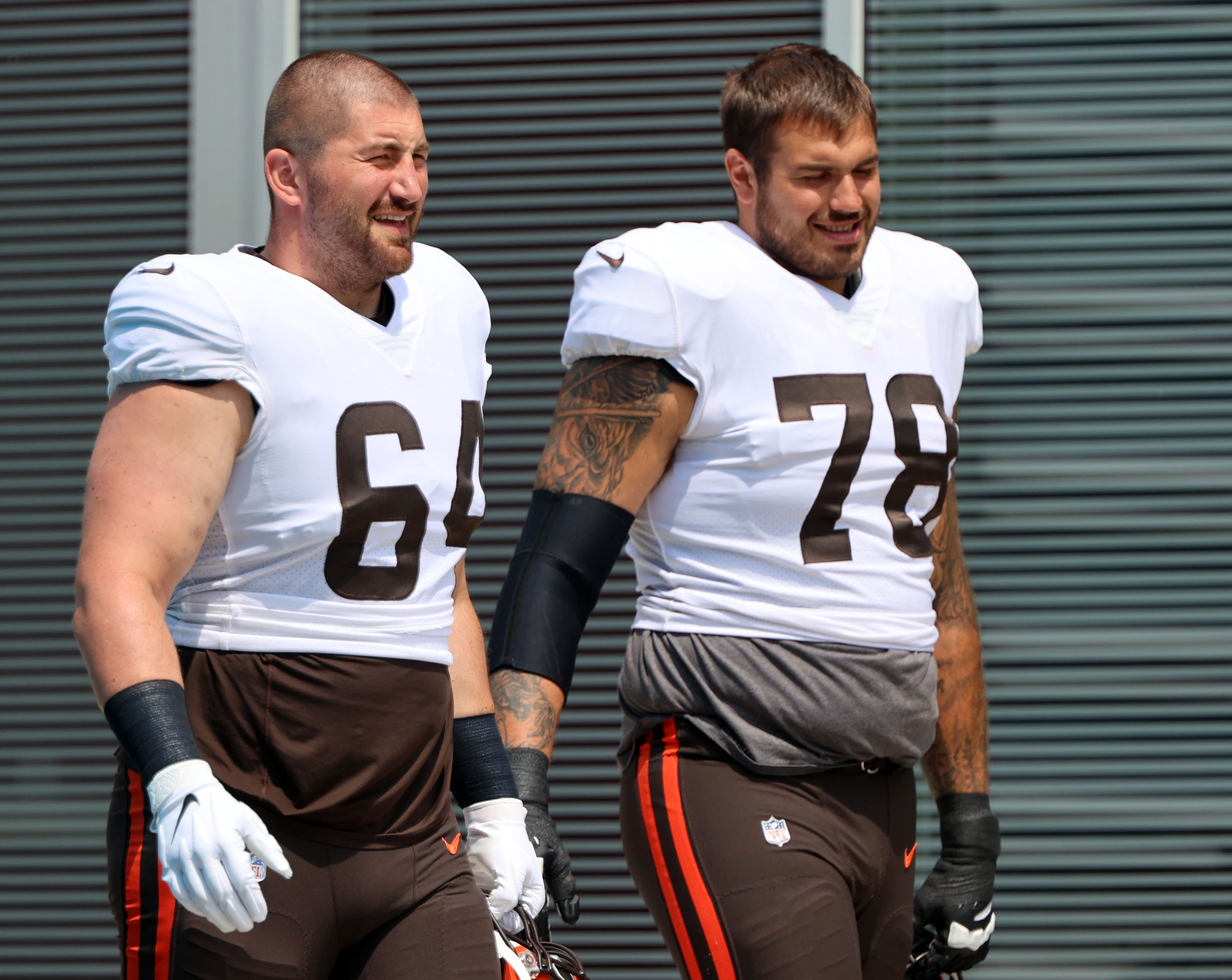 How will picking Nick Harris over JC Tretter impact the Browns' offensive  line? Key questions for 2022 