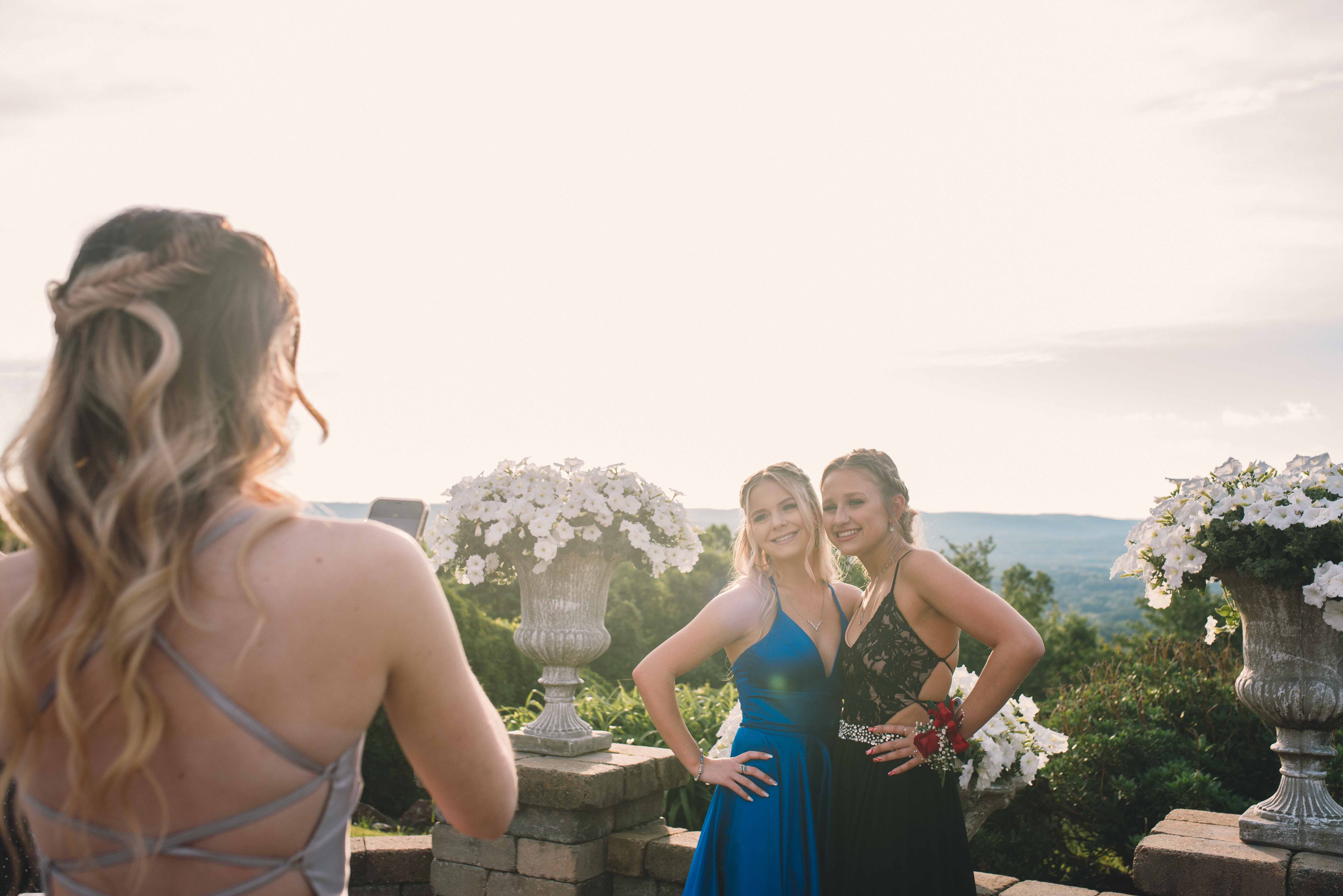 2021 Prom Photos: West Springfield High School Prom at the Log Cabin In ...