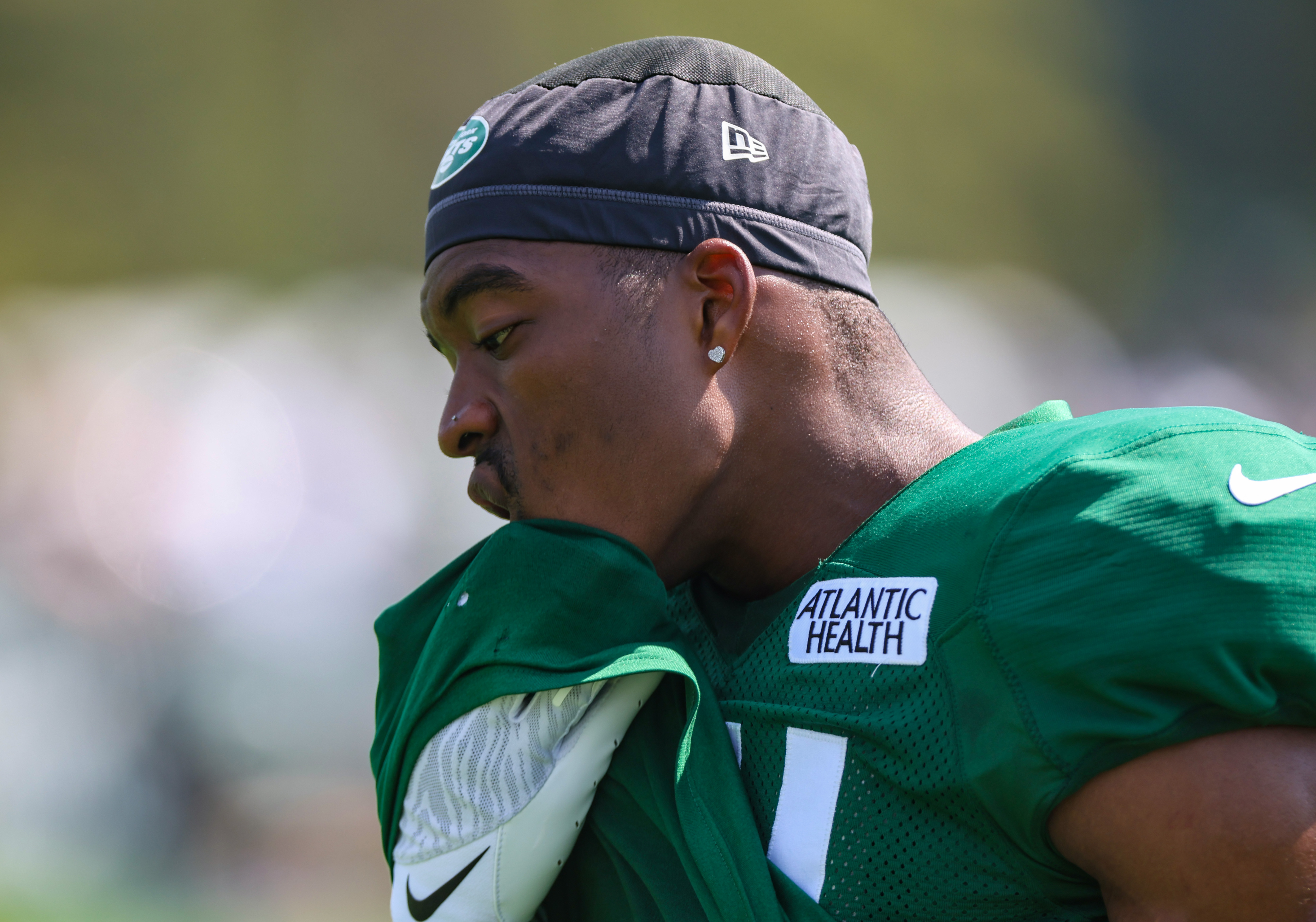 USA. 29th July, 2022. July 29, 2022, Florham Park, New Jersey, USA: New  York Jets' running back (20) Breece Hall makes a catch during Jets training  camp at the Atlantic Health Jets