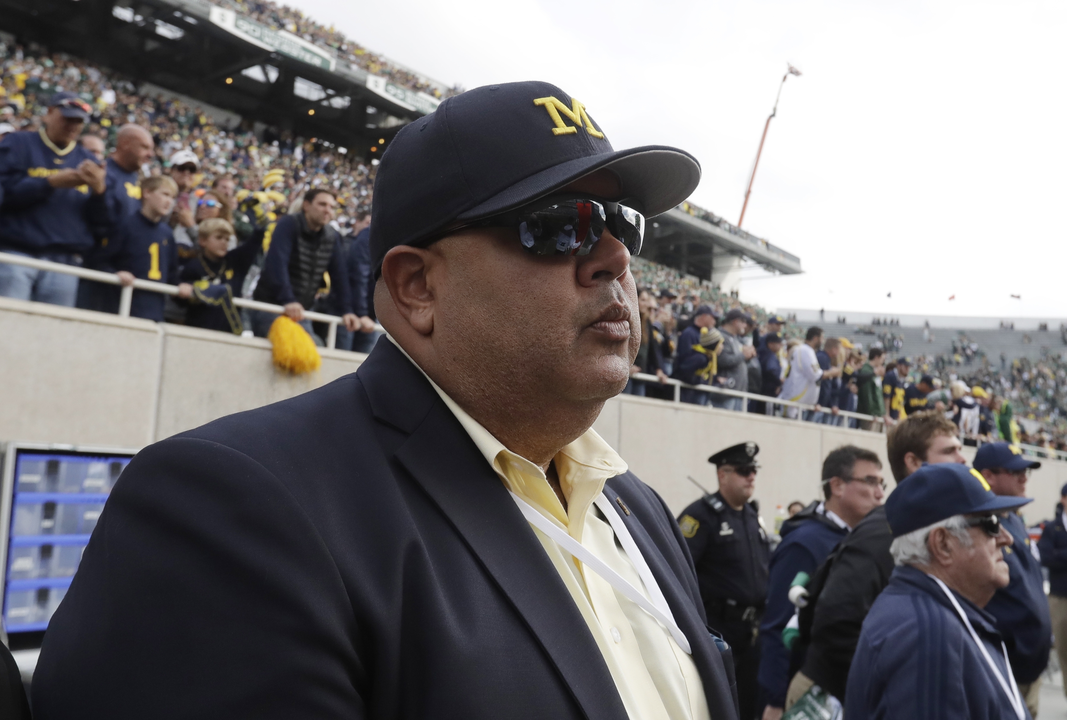 Michigan coaches can decide on alternate uniforms, Warde Manuel says