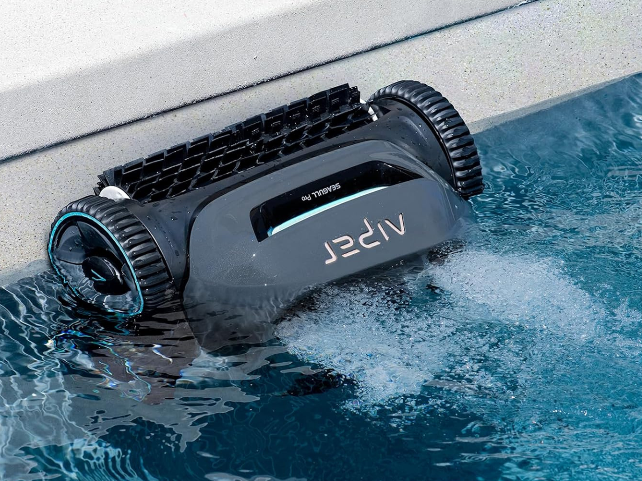 Where Can I Rent a Pool Vacuum: Top Spots for Easy Rentals