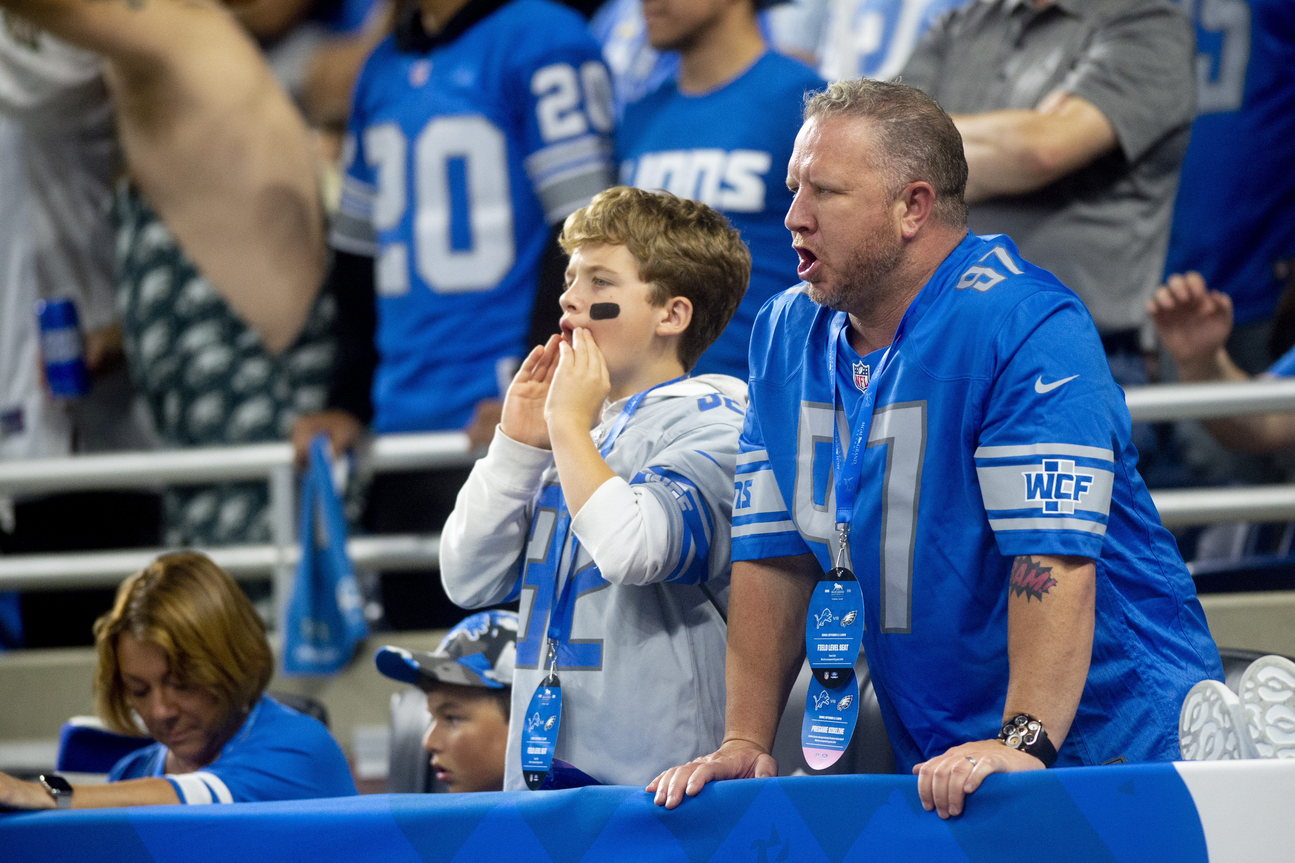 Detroit Lions fans fill Ford Field in season-opener against