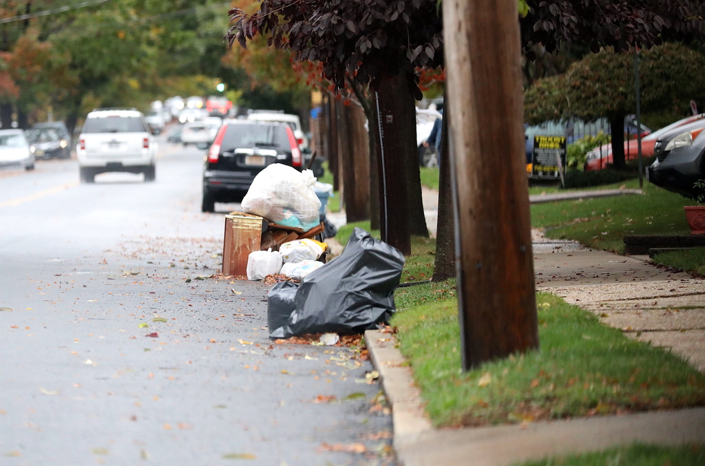 New NYC garbage rules net city 1.4 million in fines over 4 months Report