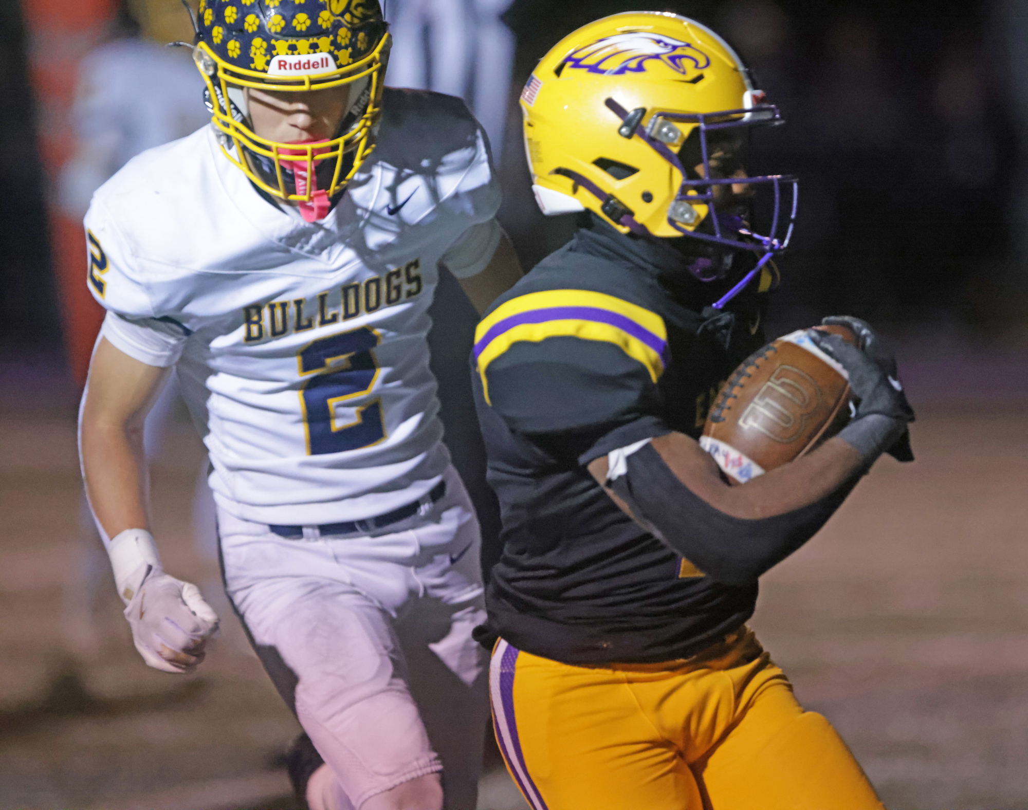 Olmsted Falls at Avon, Division II, Region 6 football quarterfinal ...