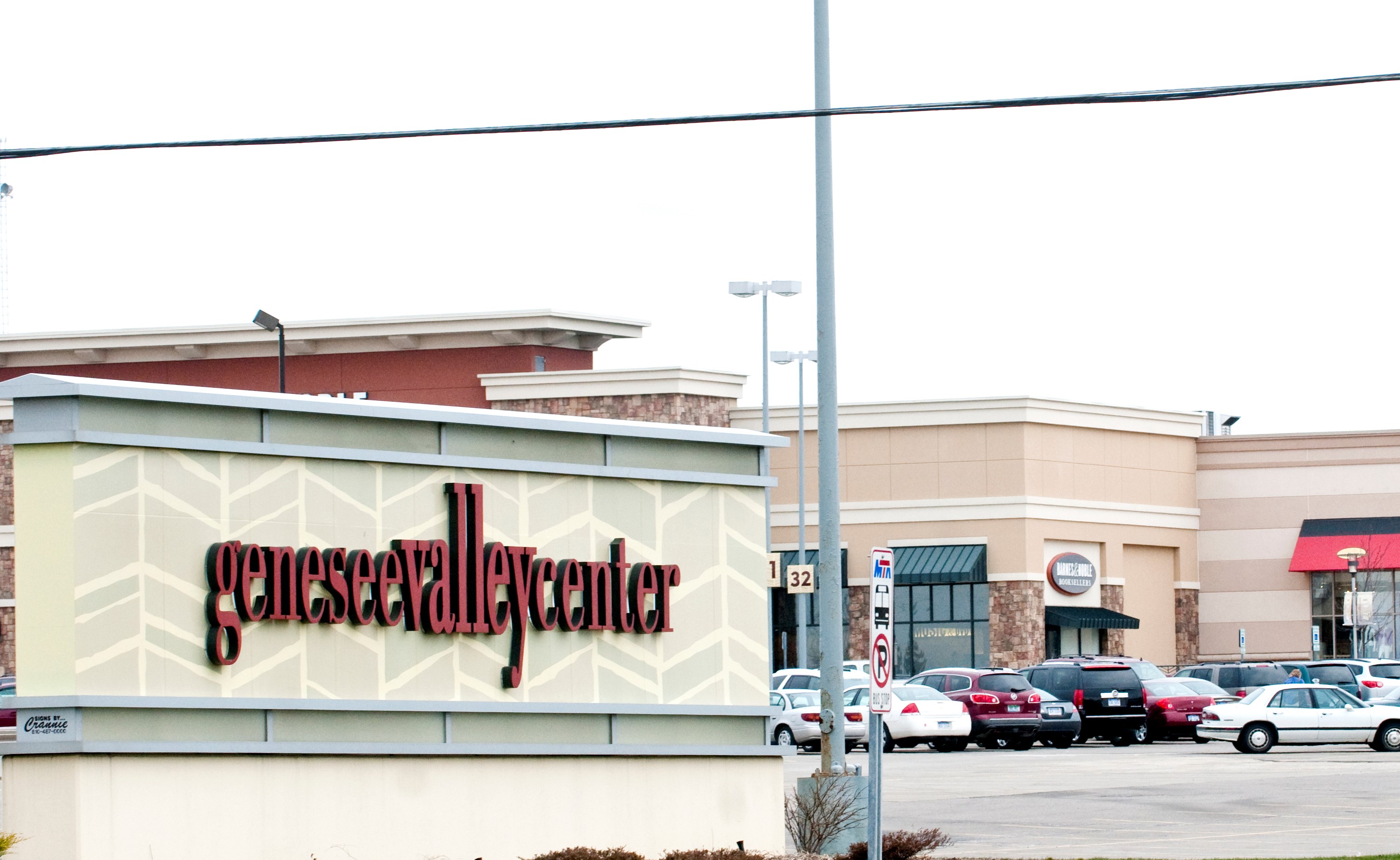 assault at Genesee Valley Mall 