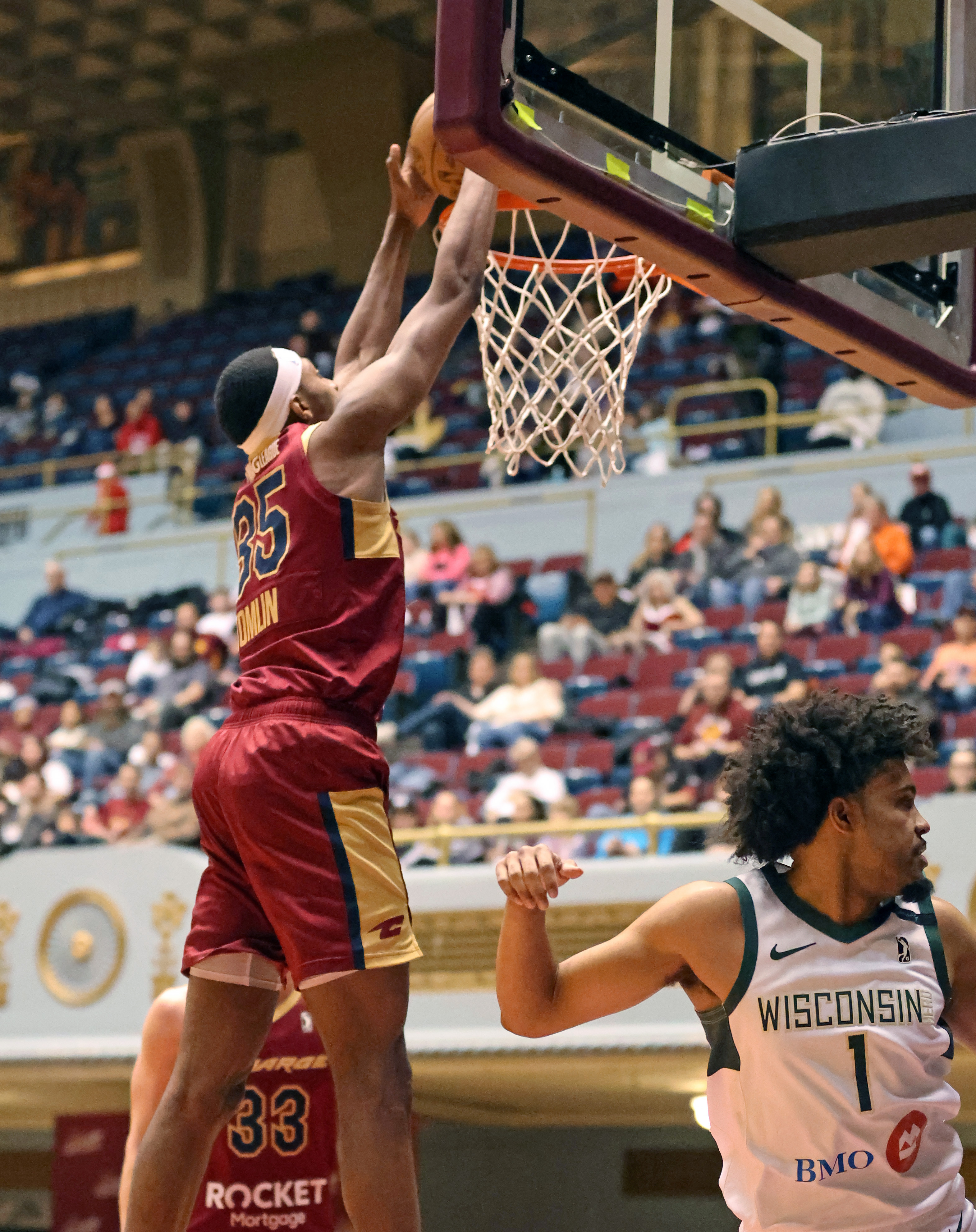 Cleveland Charge vs. Wisconsin Herd, December 13, 2024 - cleveland.com