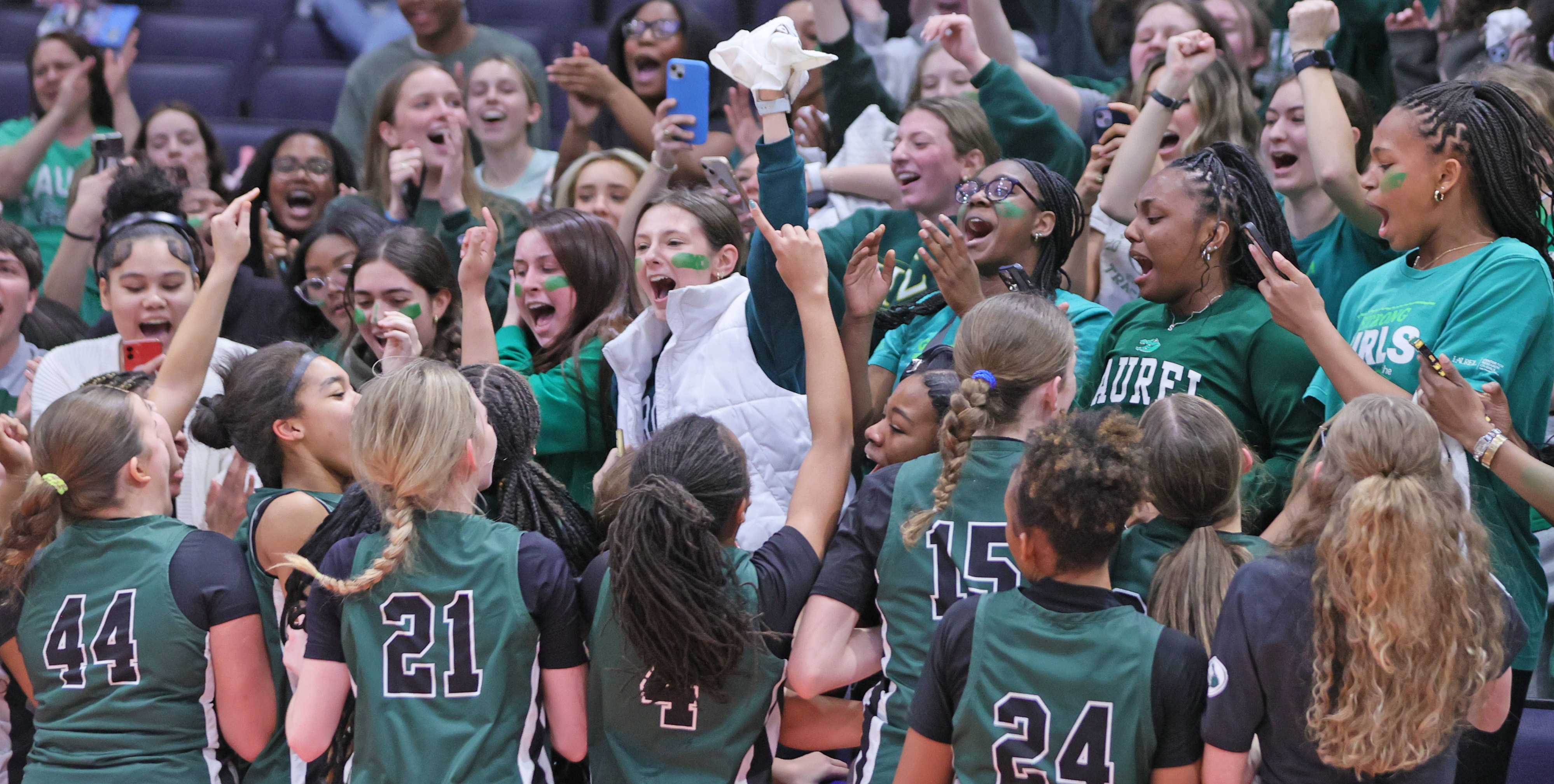 High school girls basketball D2 semifinal: Fairland vs. Laurel, March ...