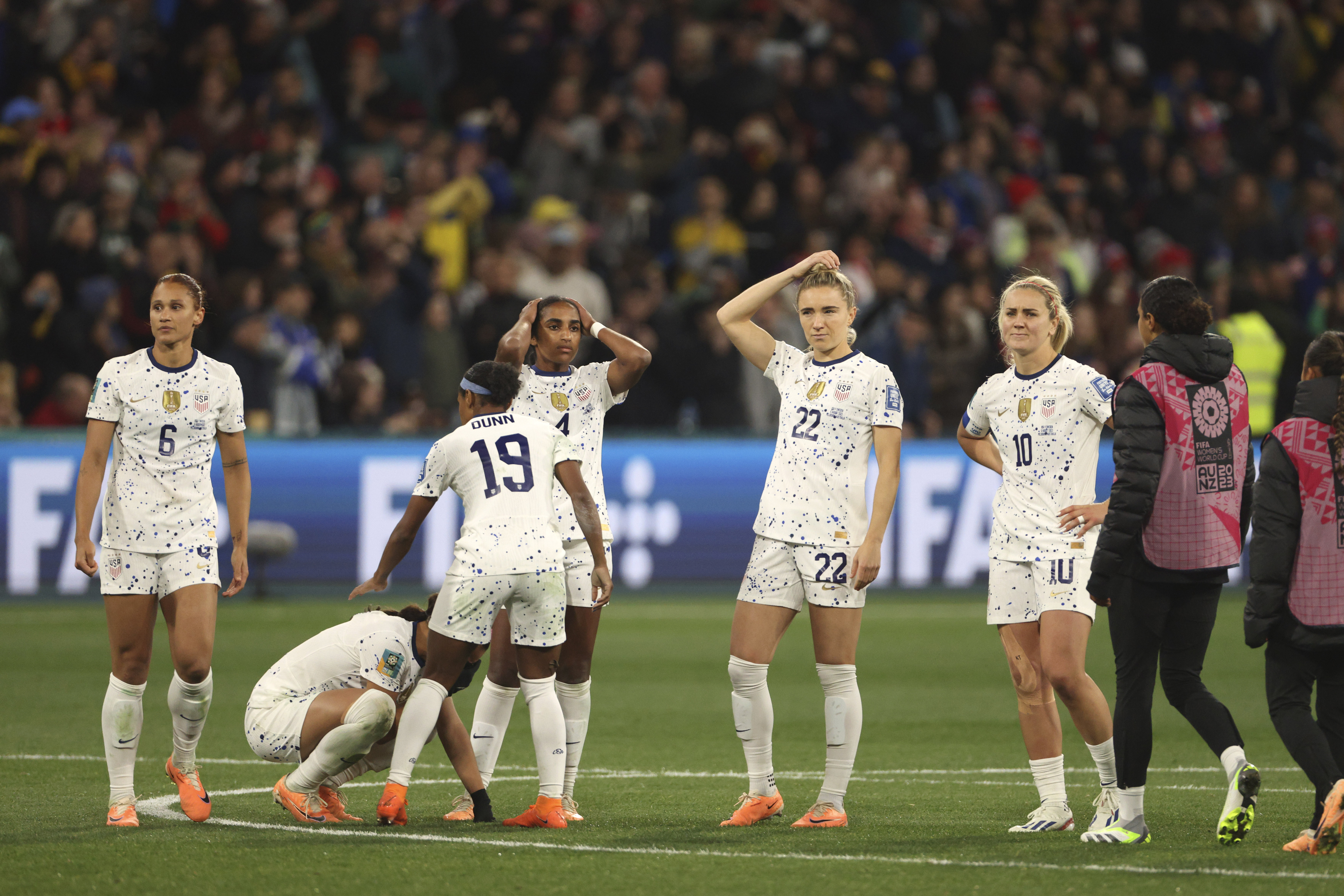 US women's soccer team loses to Sweden in World Cup round of 16