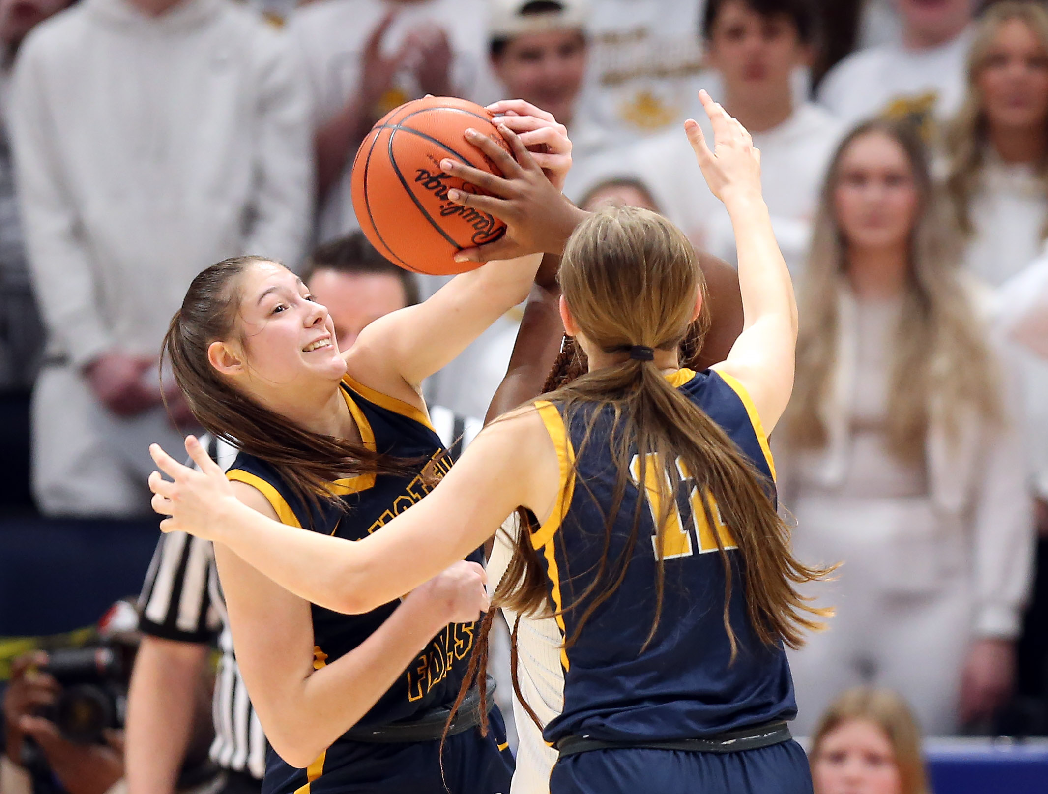 OHSAA Div. I Girls State Basketball Championship: Olmsted Falls Vs ...