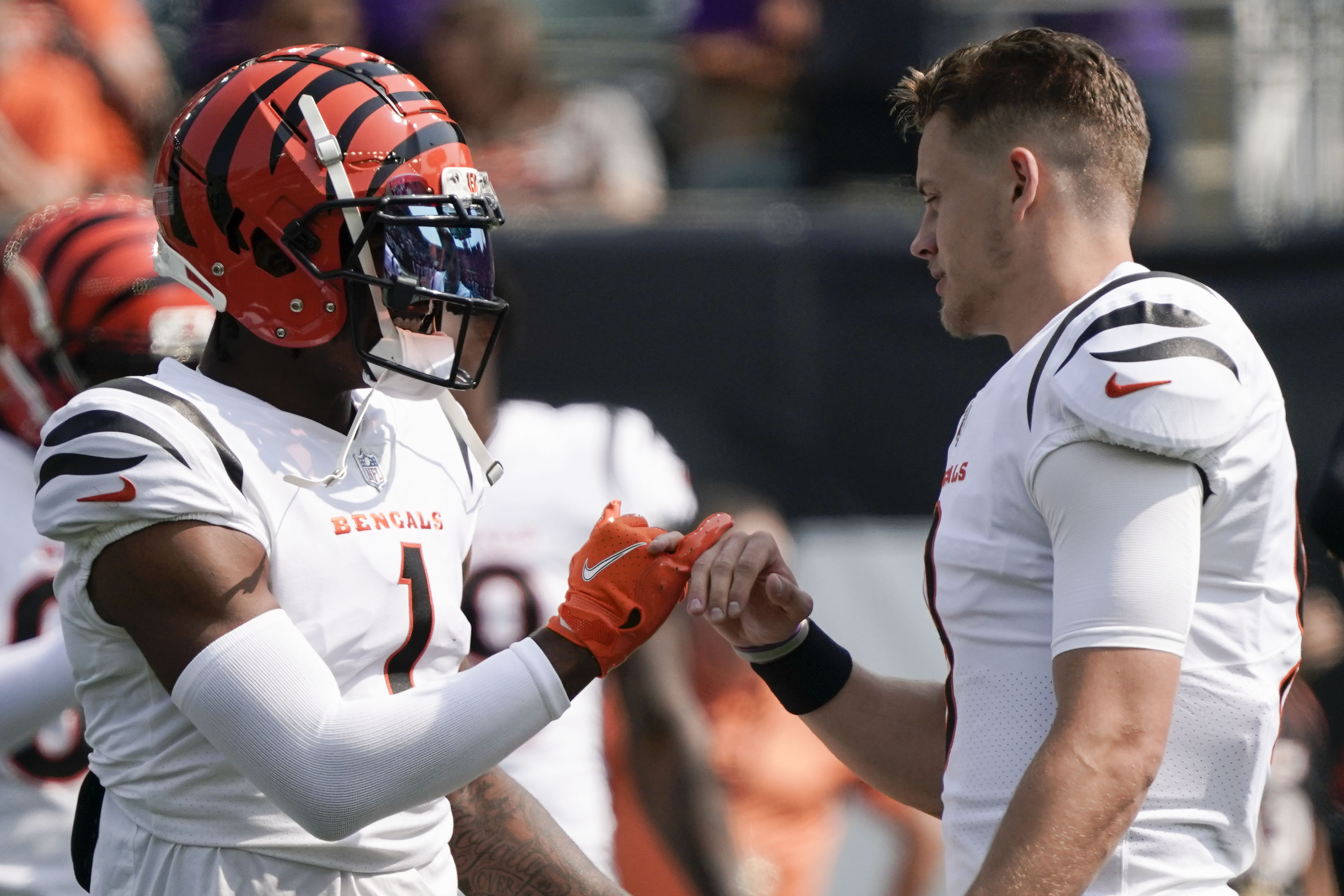 Joe Burrow and Ja'Marr Chase: LSU teammates connecting with Bengals