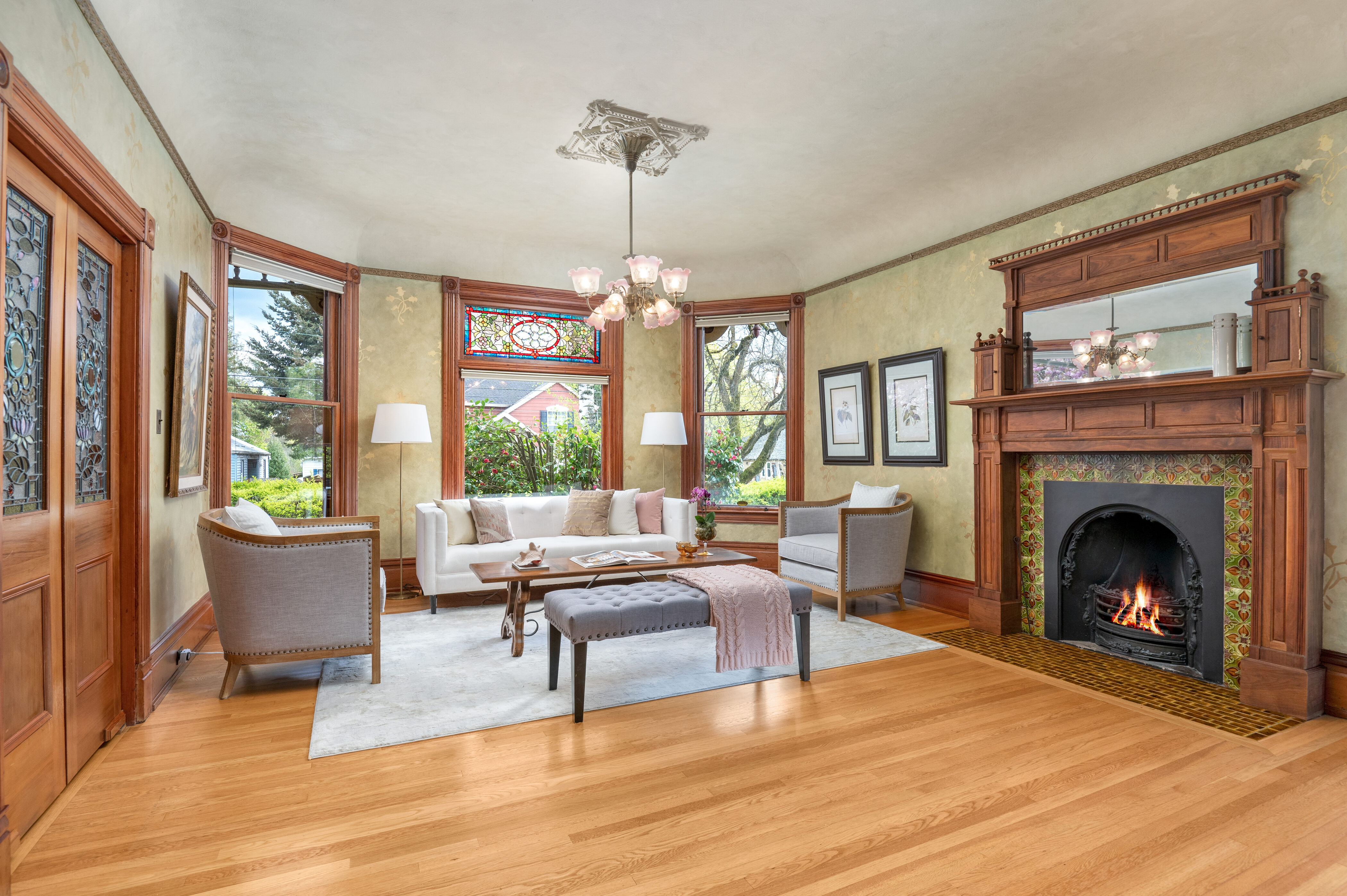 1894 Queen Anne in NE Portland