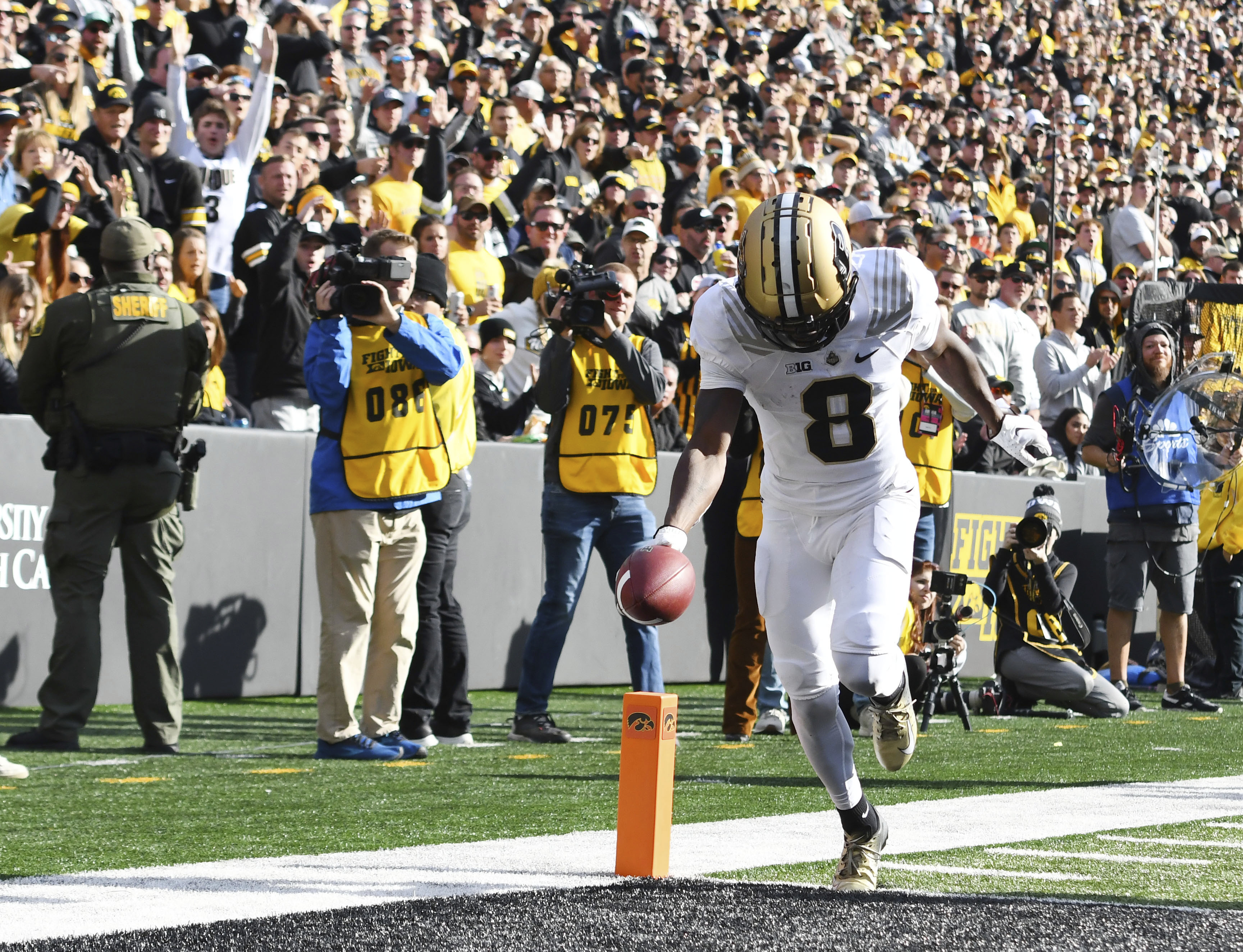 Kickoff Times Announced for First 4 Football Games of 2023 - Purdue  Boilermakers