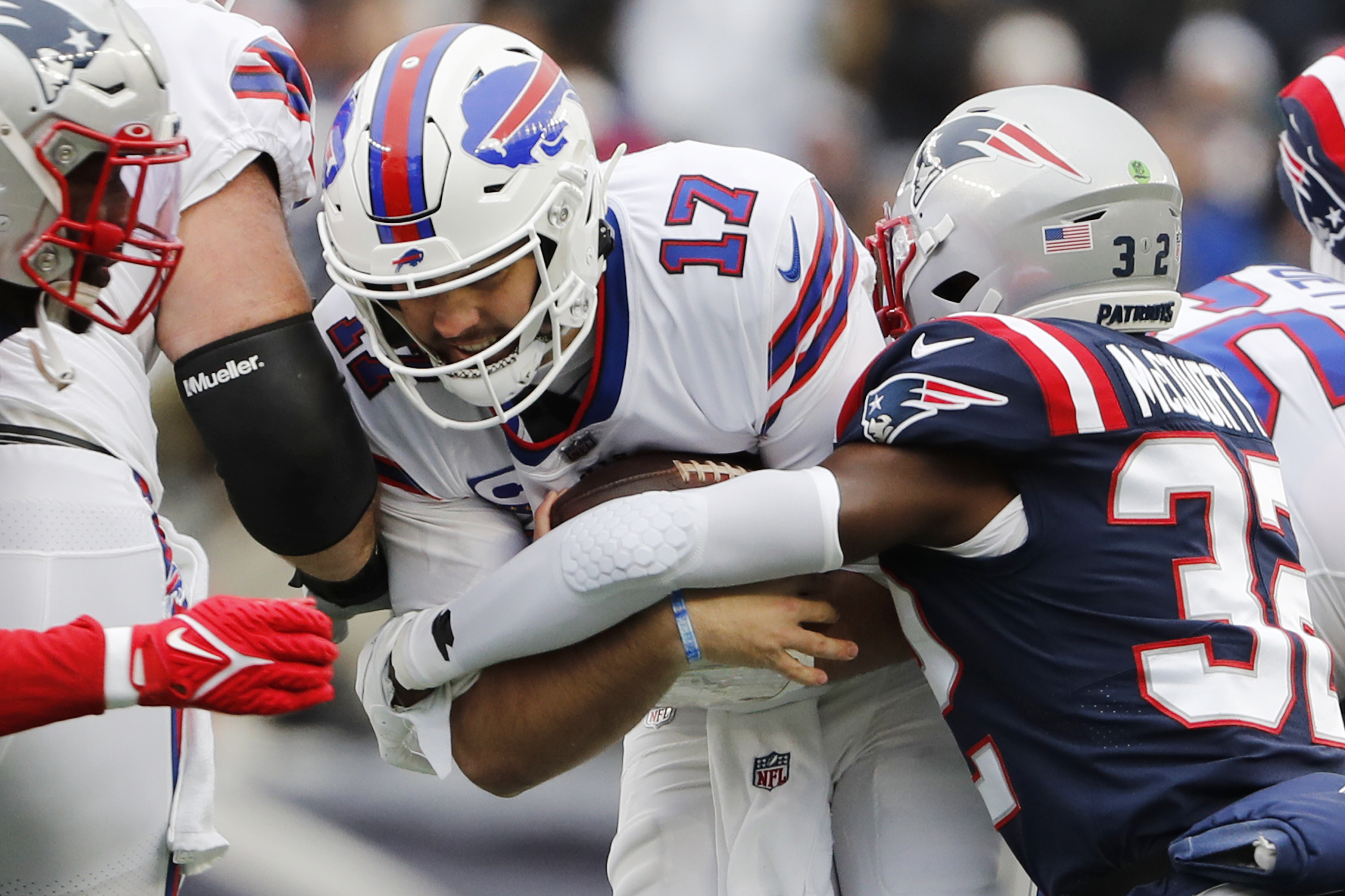 Buffalo Bills' Dion Dawkins, Emmanuel Sanders active against New England  Patriots