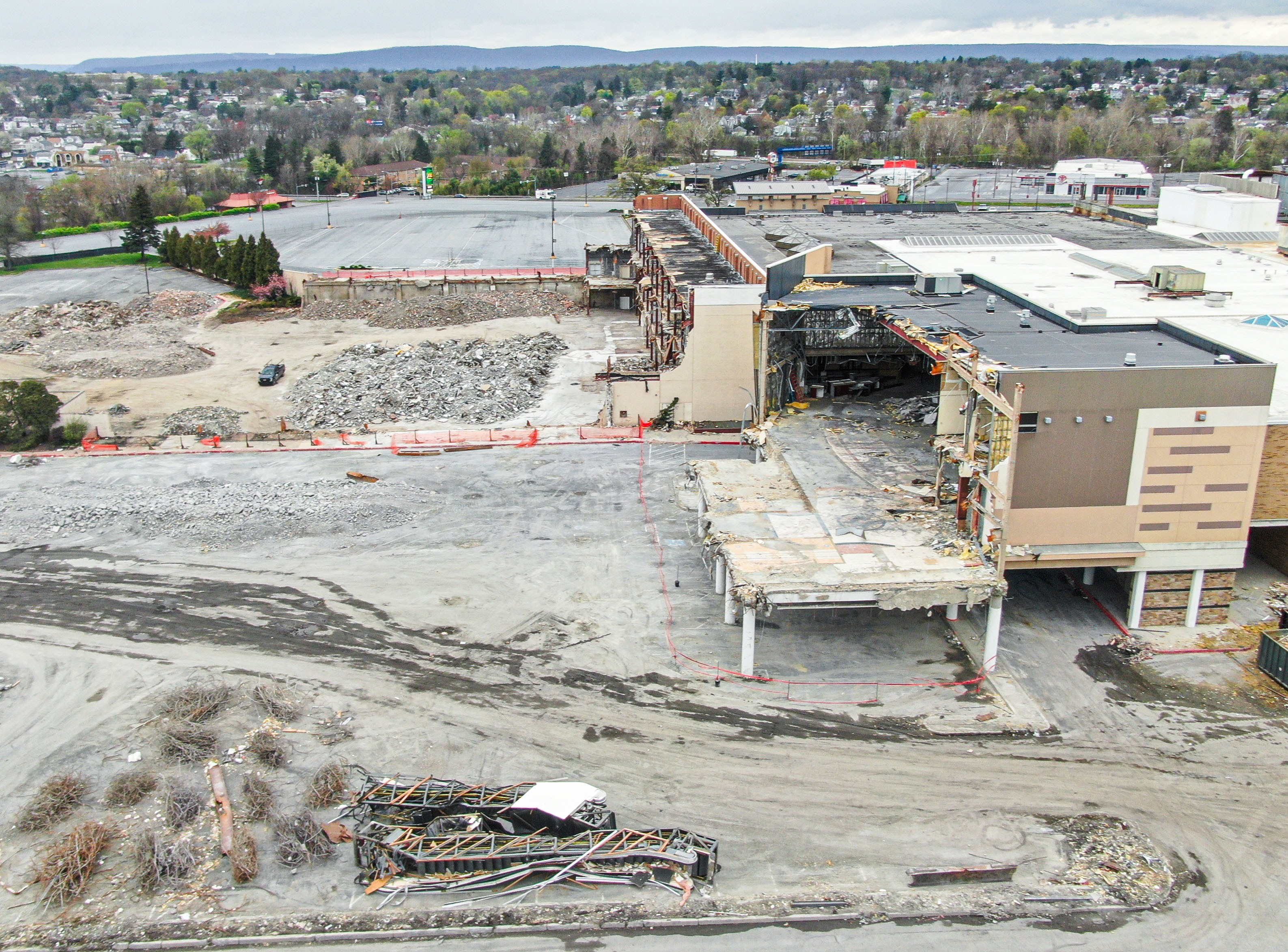 An aerial update of Harrisburg Mall demolition, April 11, 2024 ...