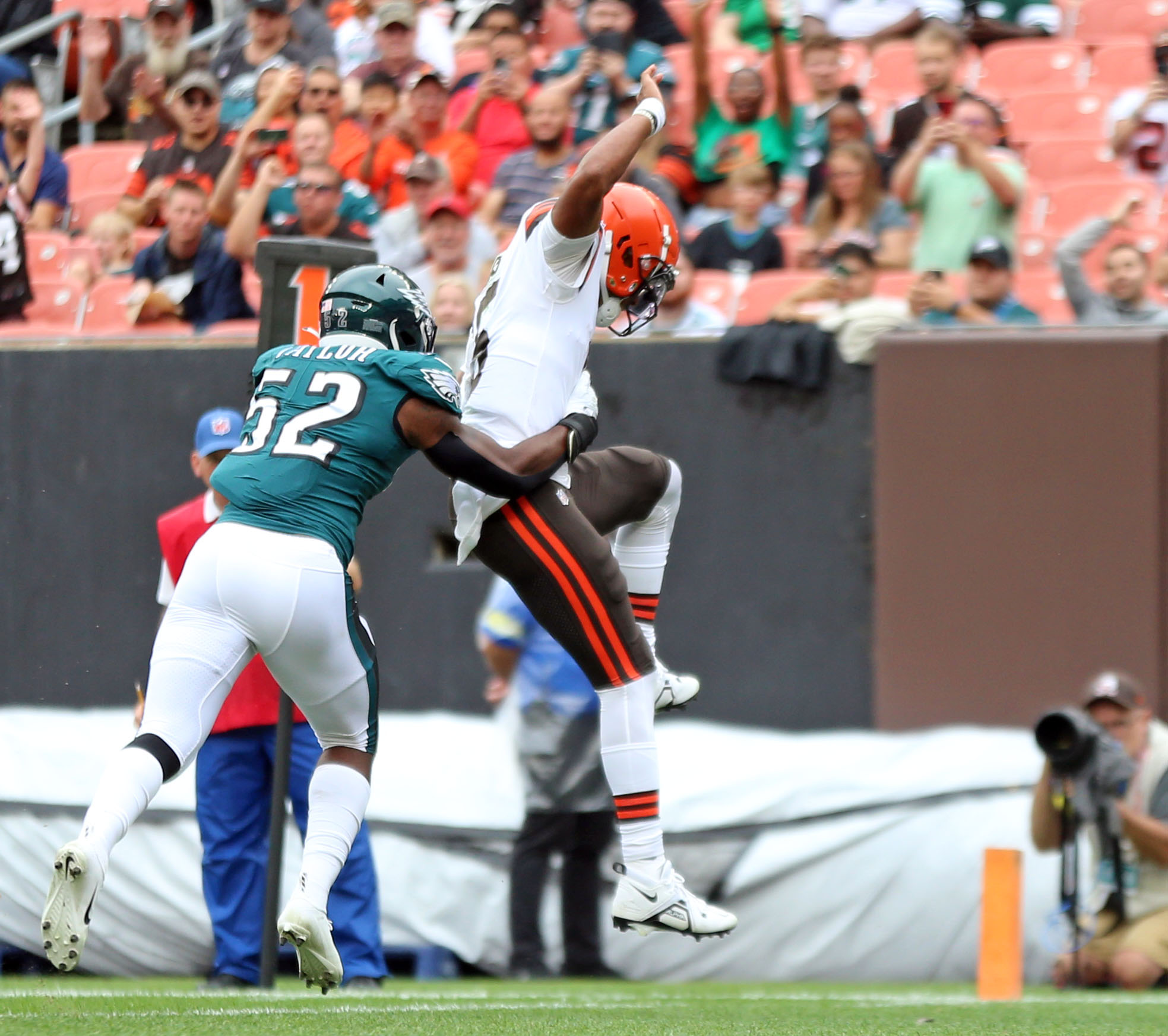 Eagles-Browns Final Score: Joshua Dobbs secures No. 2 QB job in 21