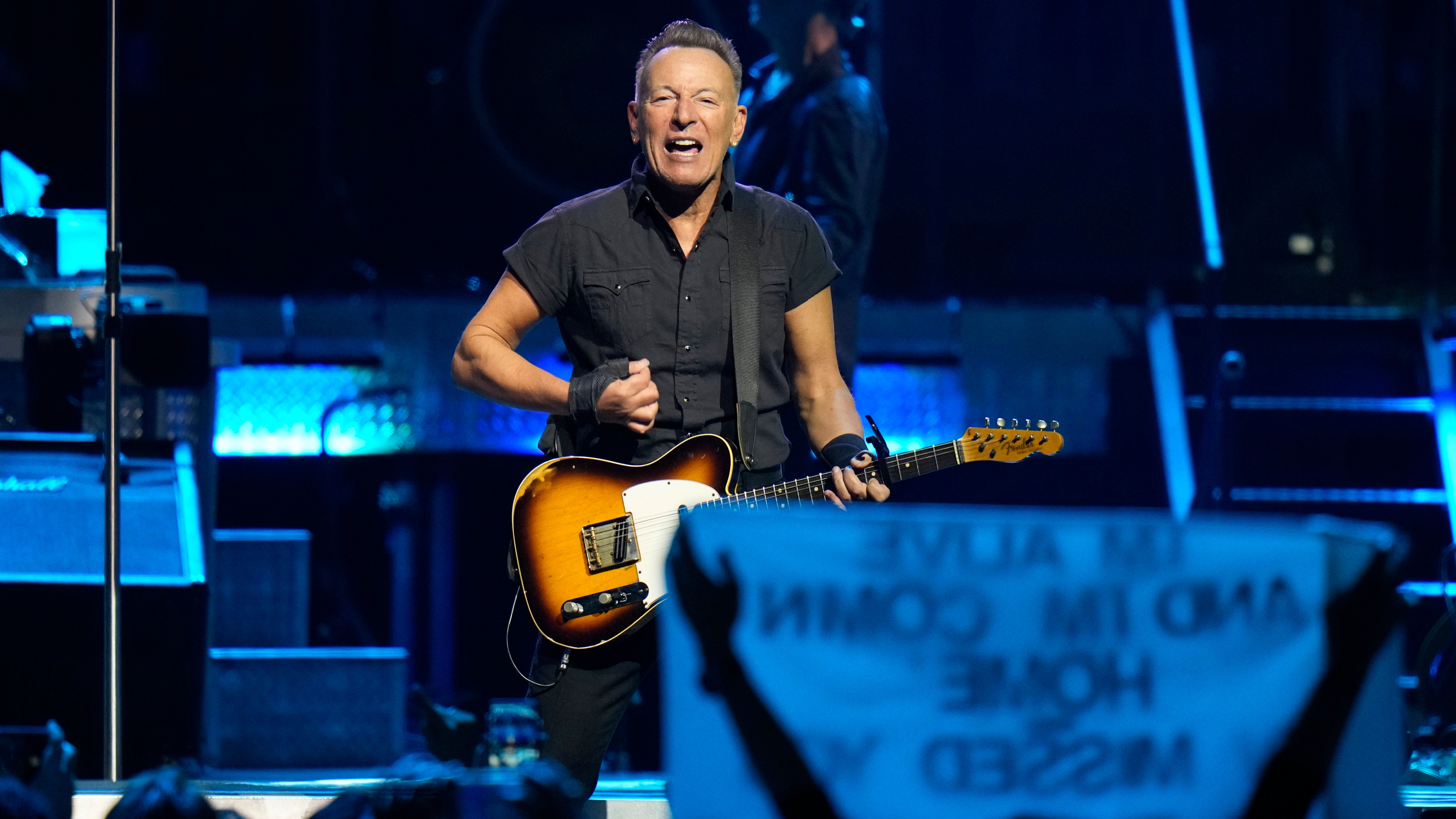 ミュージック MC-18 NSP 2003 Concert tour 30 Document Bruce Springsteen Live Concert Setlist at E. J. Thomas