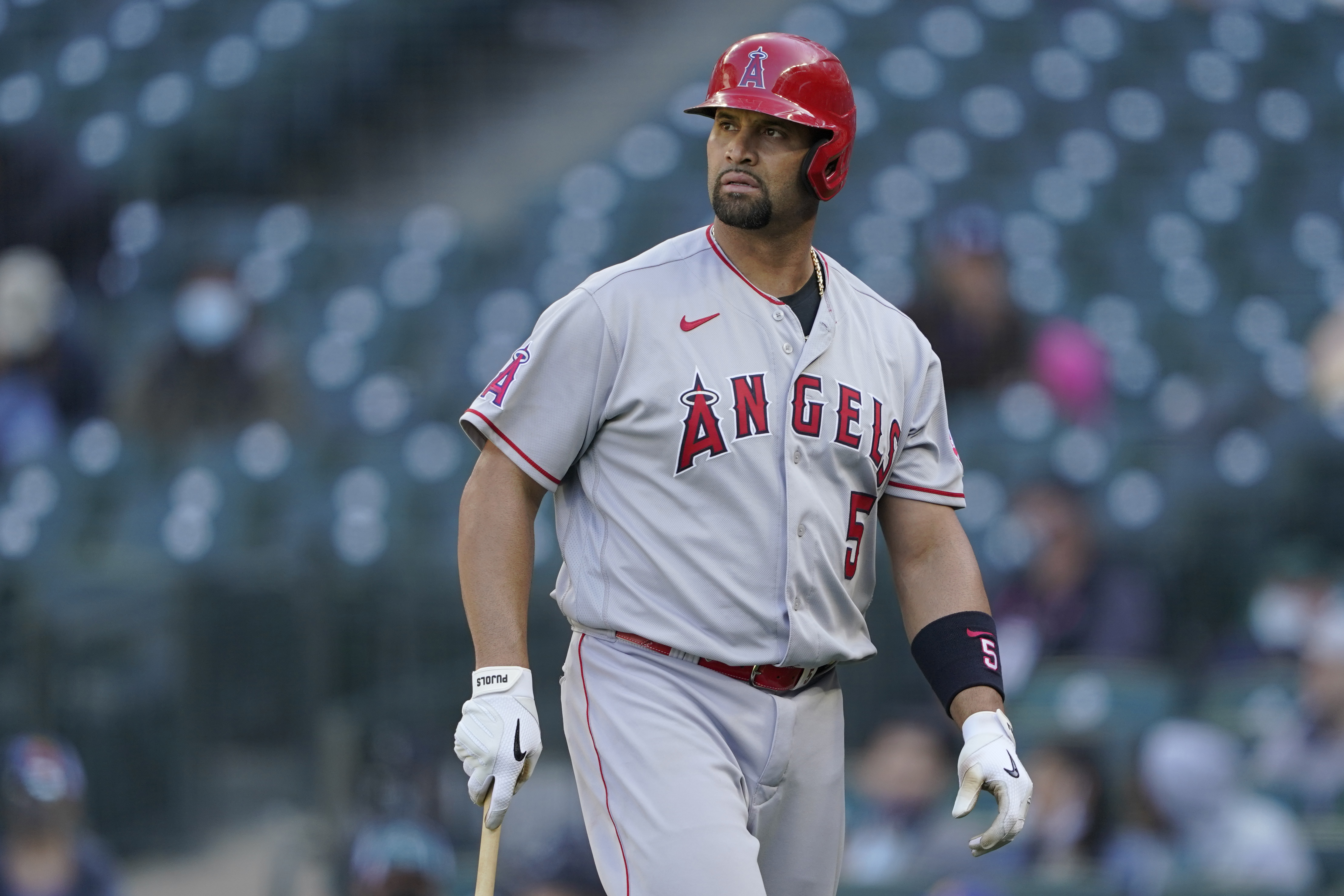 MLB rumors: Ex-Angels DH Albert Pujols clears waivers, but Yankees should  pass on future Hall of Famer