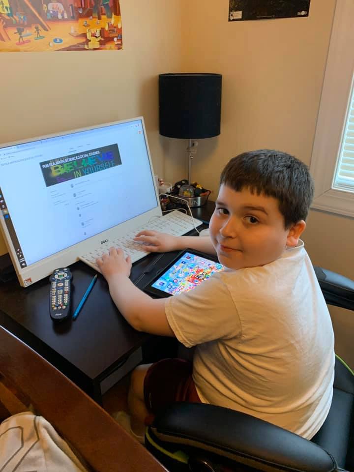 Students participate in remote learning in Staten Island schools ...