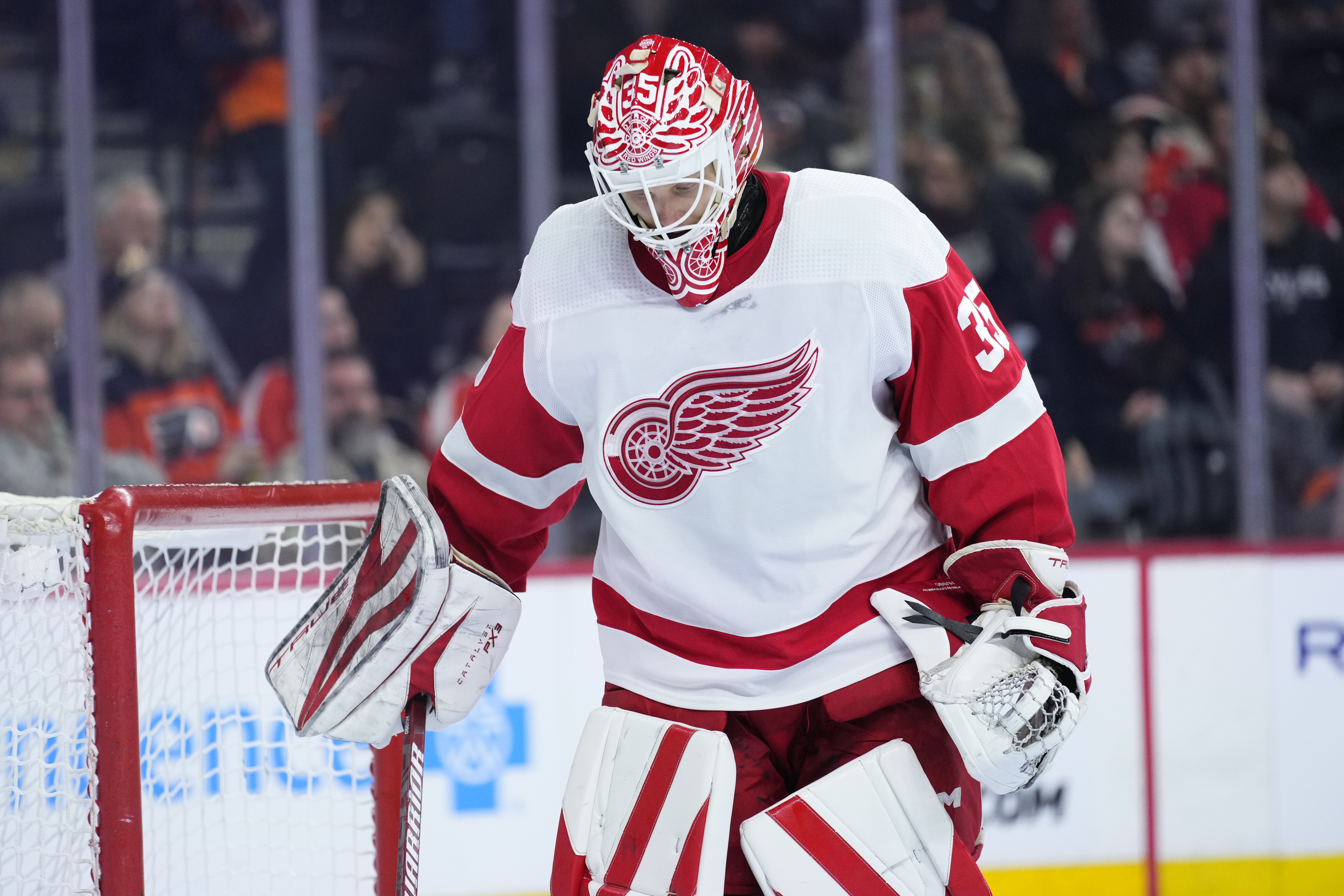 Soderblom, Husso, Lalonde have big Red Wings debuts in win