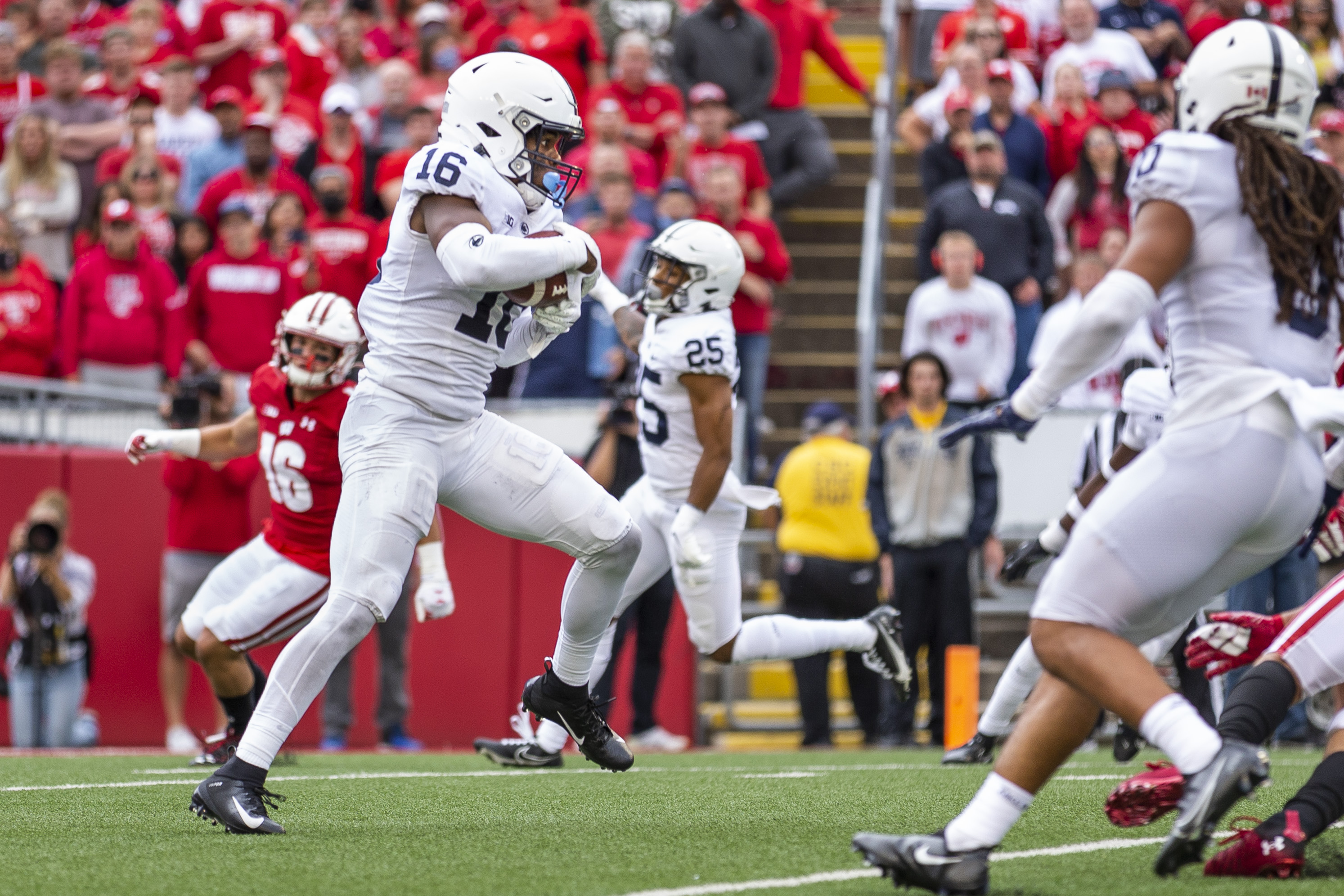 Penn State's Jesse Luketa, Jordan Stout shine with Senior Bowl